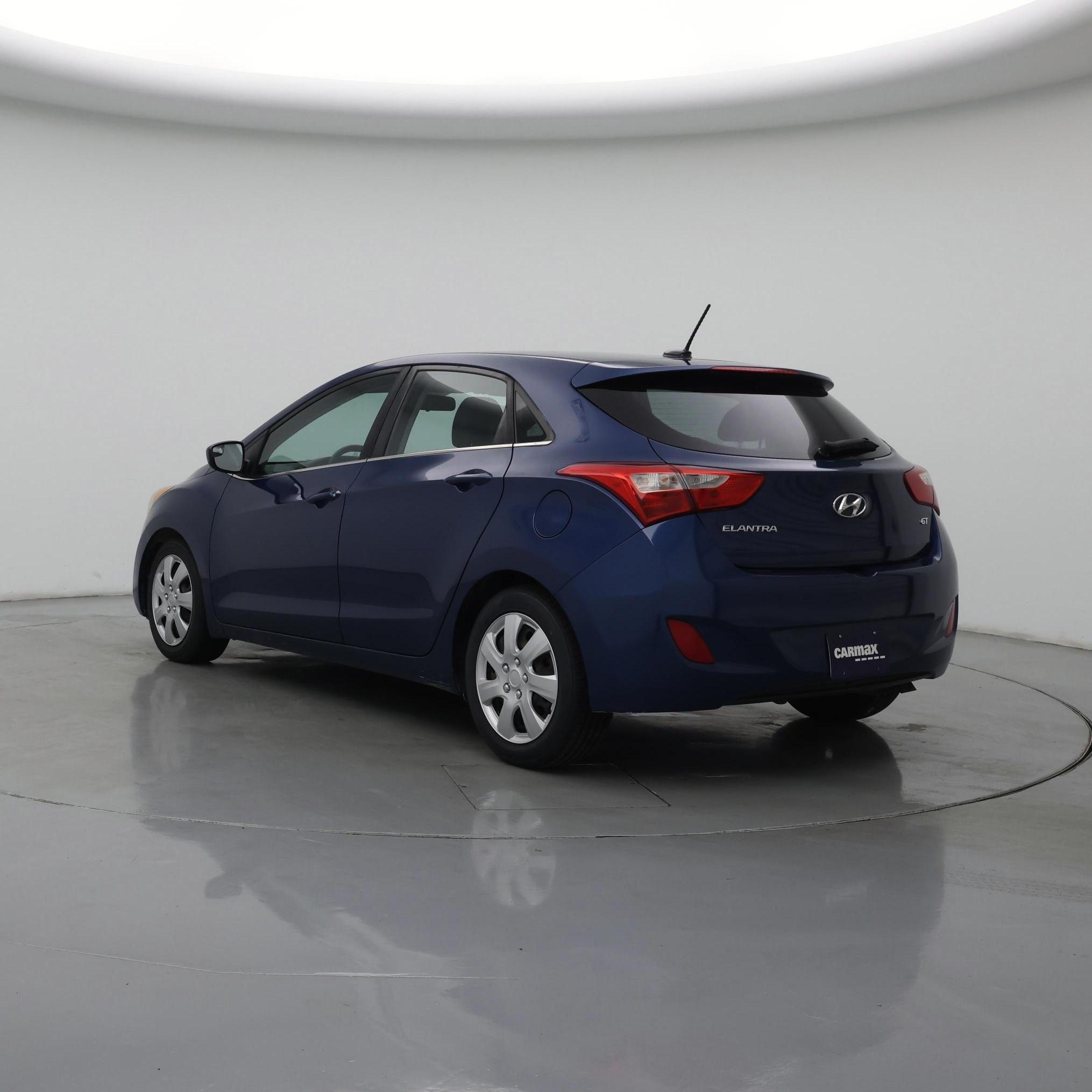 Thumbnail: 2016 Hyundai Elantra - 2