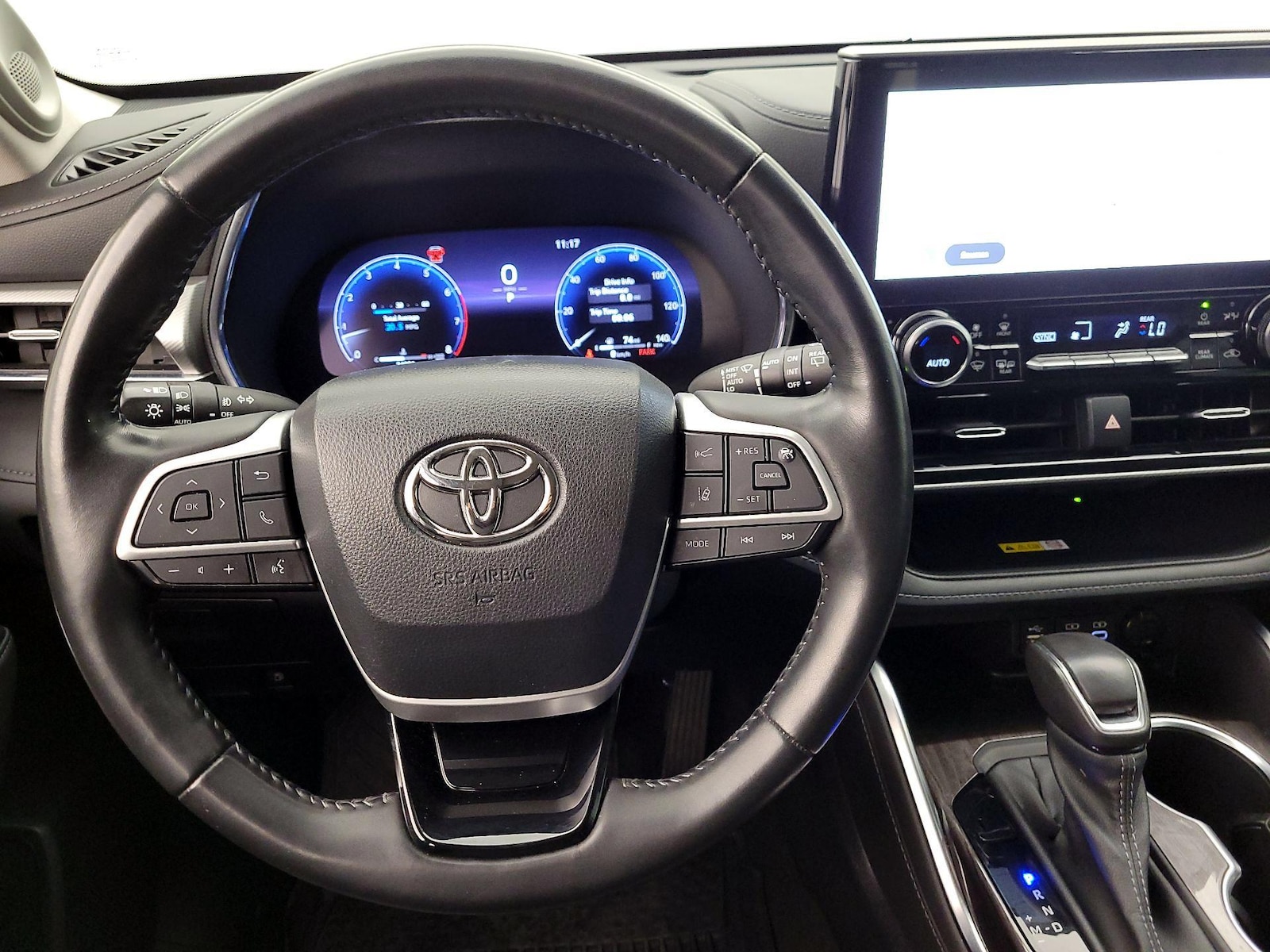 2023 Toyota Highlander Platinum - Photo 11