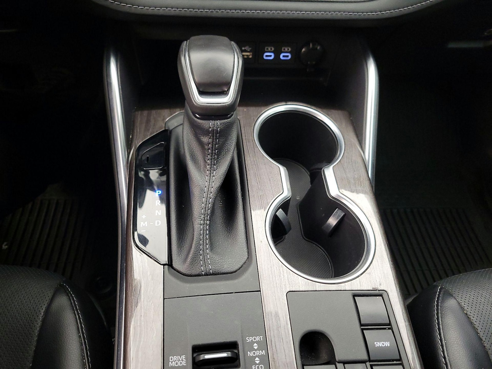 2023 Toyota Highlander Platinum - Photo 18