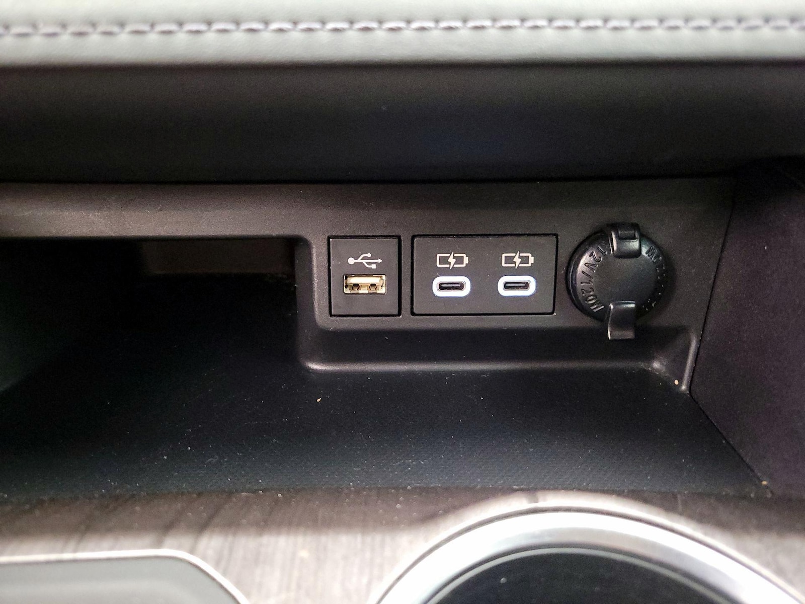 2023 Toyota Highlander Platinum - Photo 19