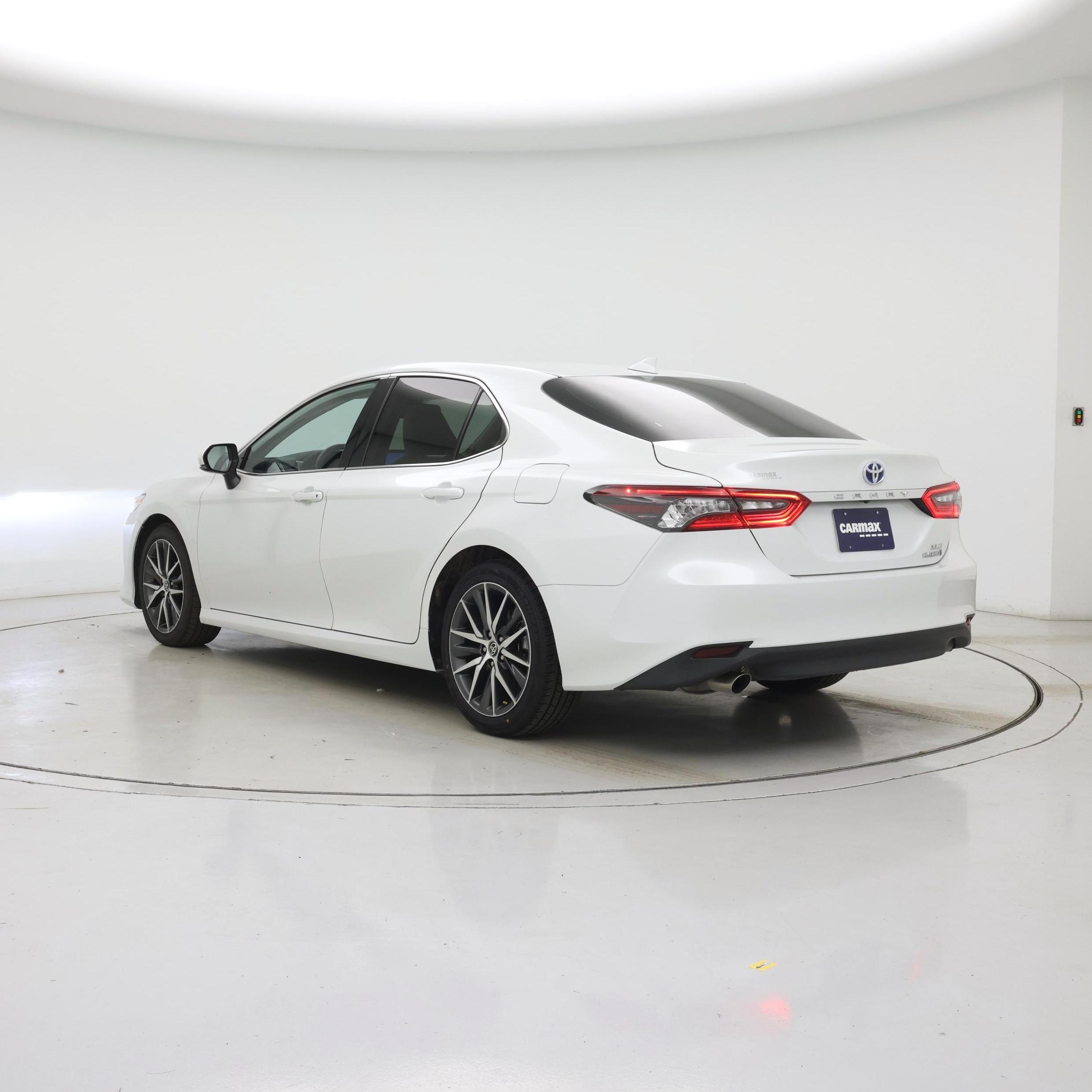 Thumbnail: 2022 Toyota Camry - 2