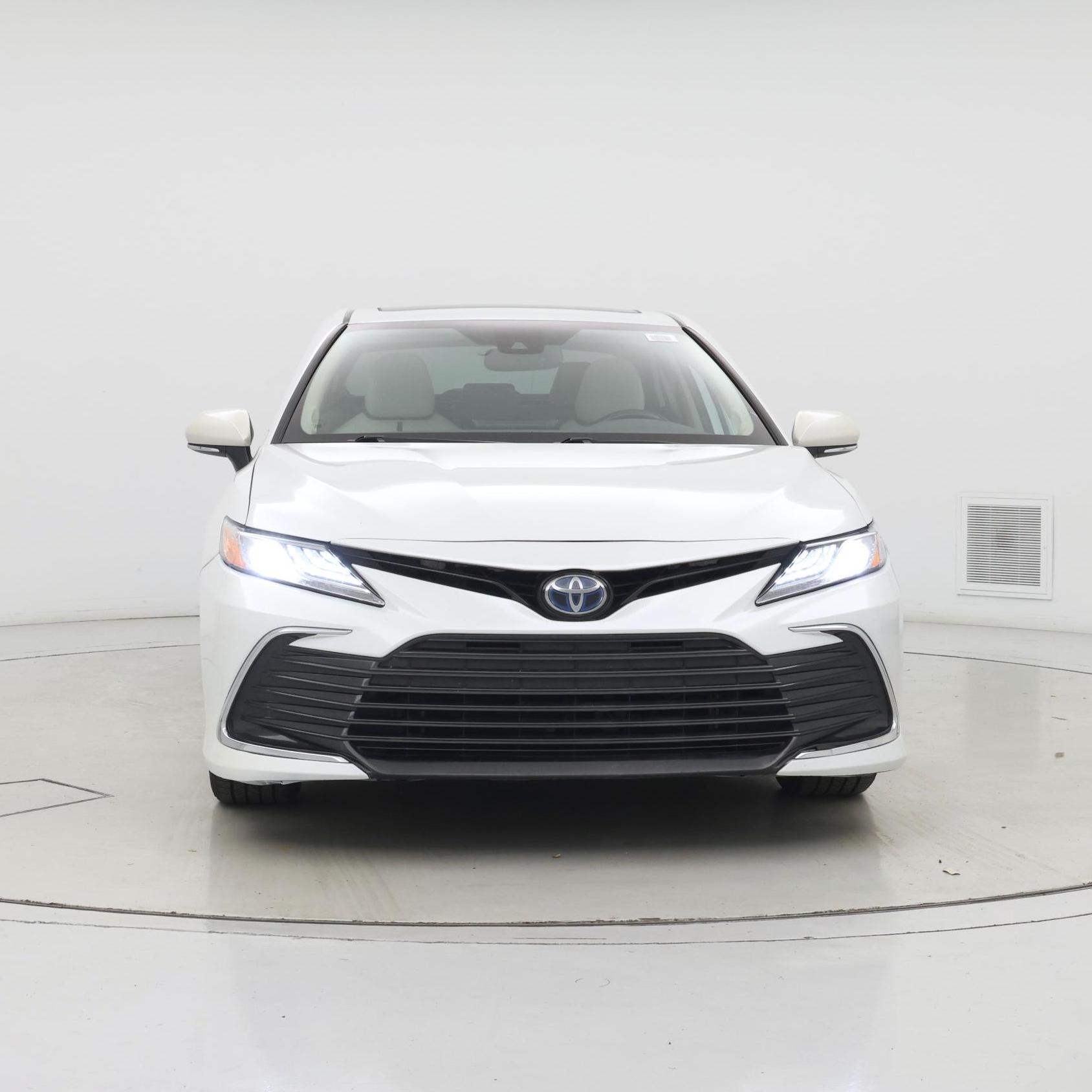 Thumbnail: 2022 Toyota Camry - 5