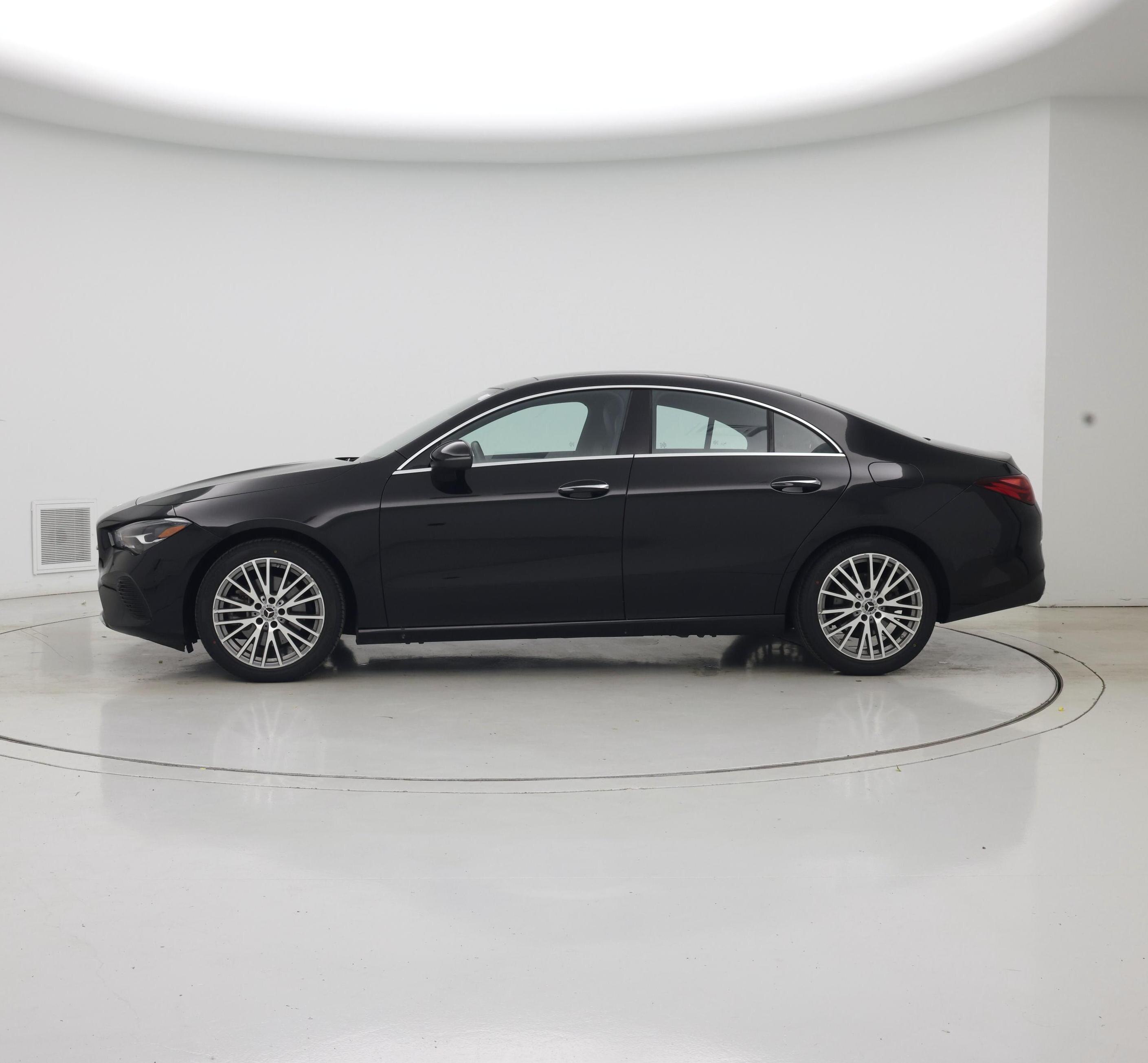 Thumbnail: 2025 Mercedes-Benz CLA - 3