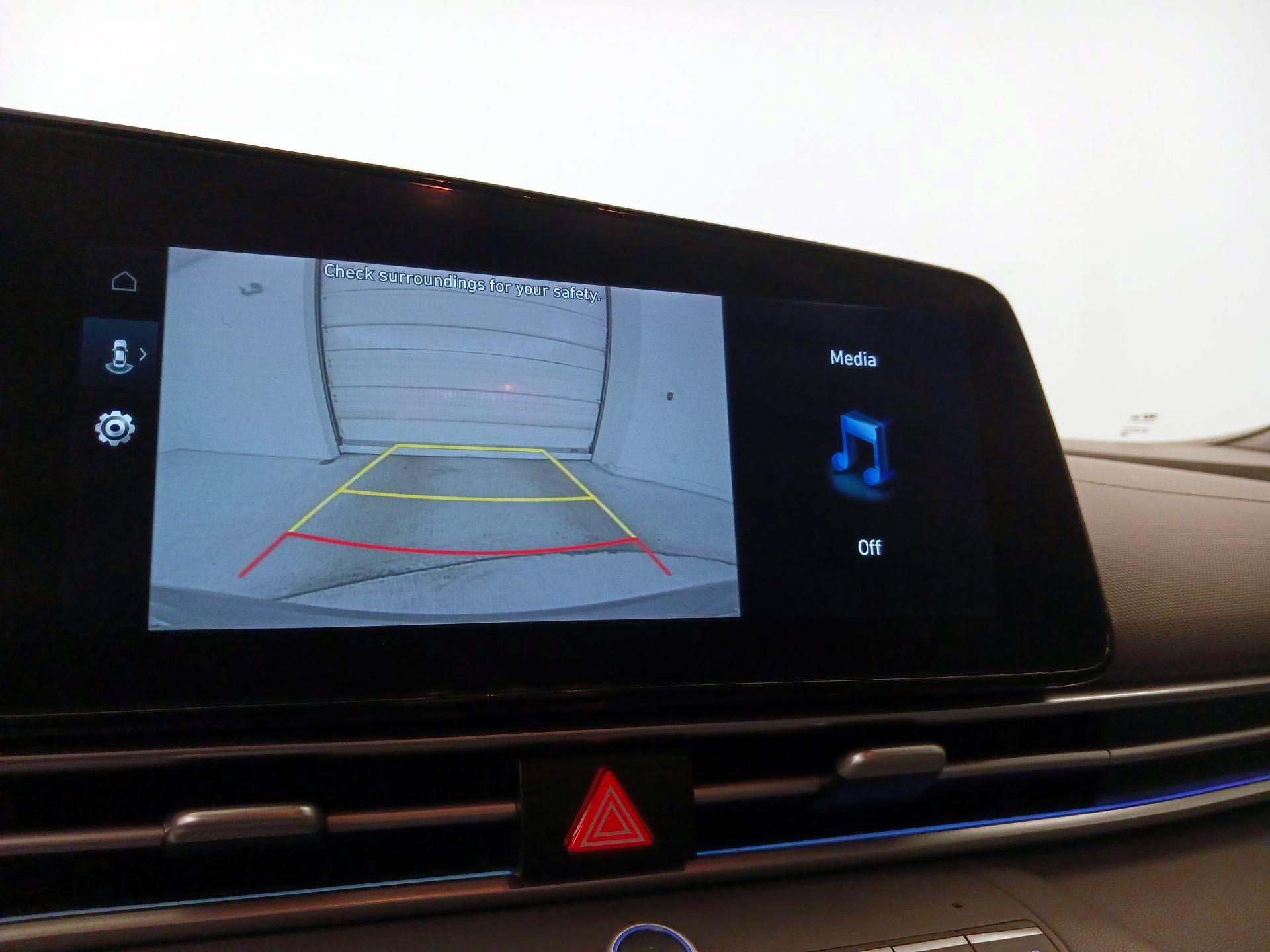 Thumbnail: 2024 Hyundai Elantra - 15