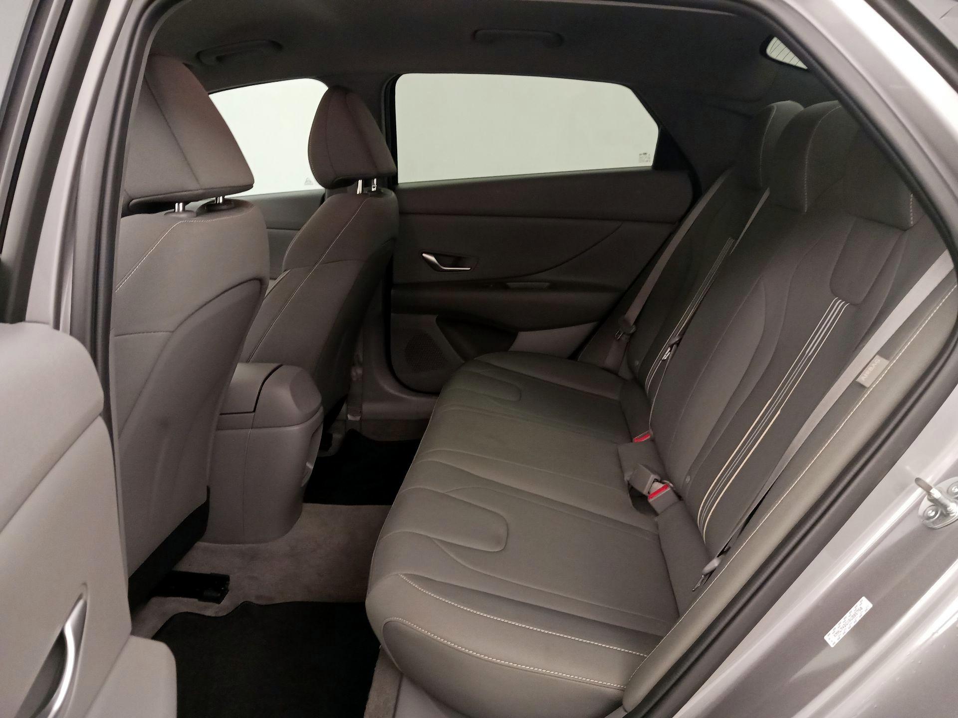 Thumbnail: 2024 Hyundai Elantra - 20