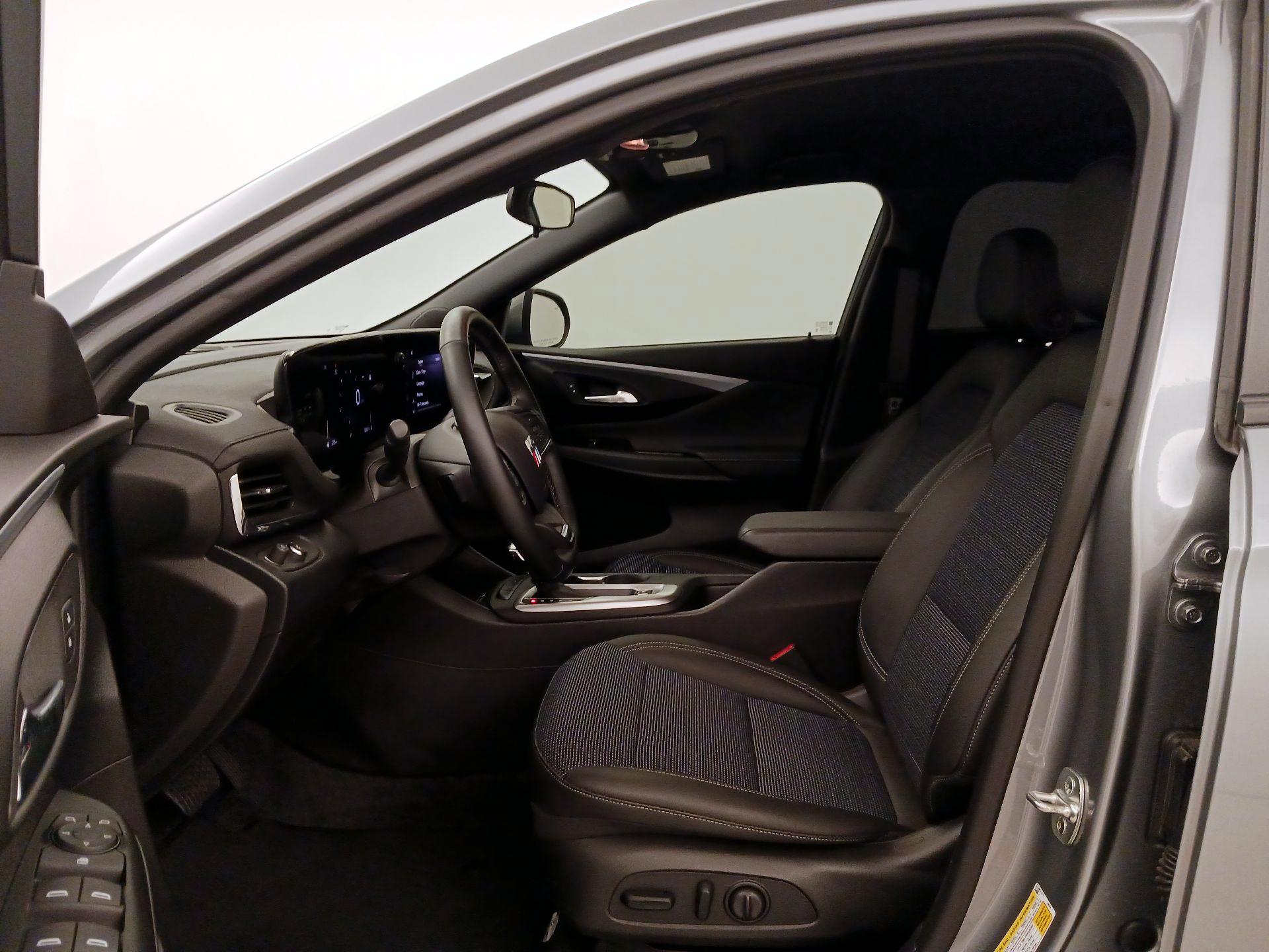Thumbnail: 2025 Buick Envista - 11