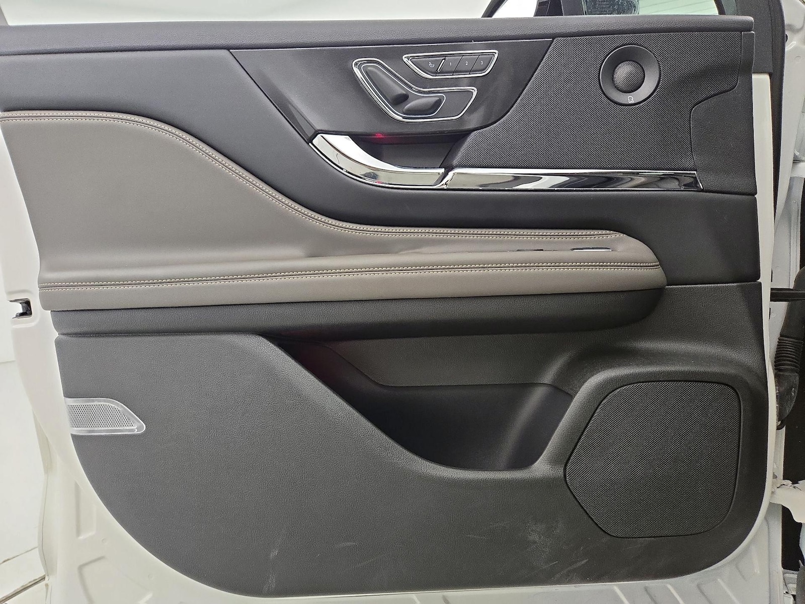 2024 Lincoln Corsair Grand Touring - Photo 13