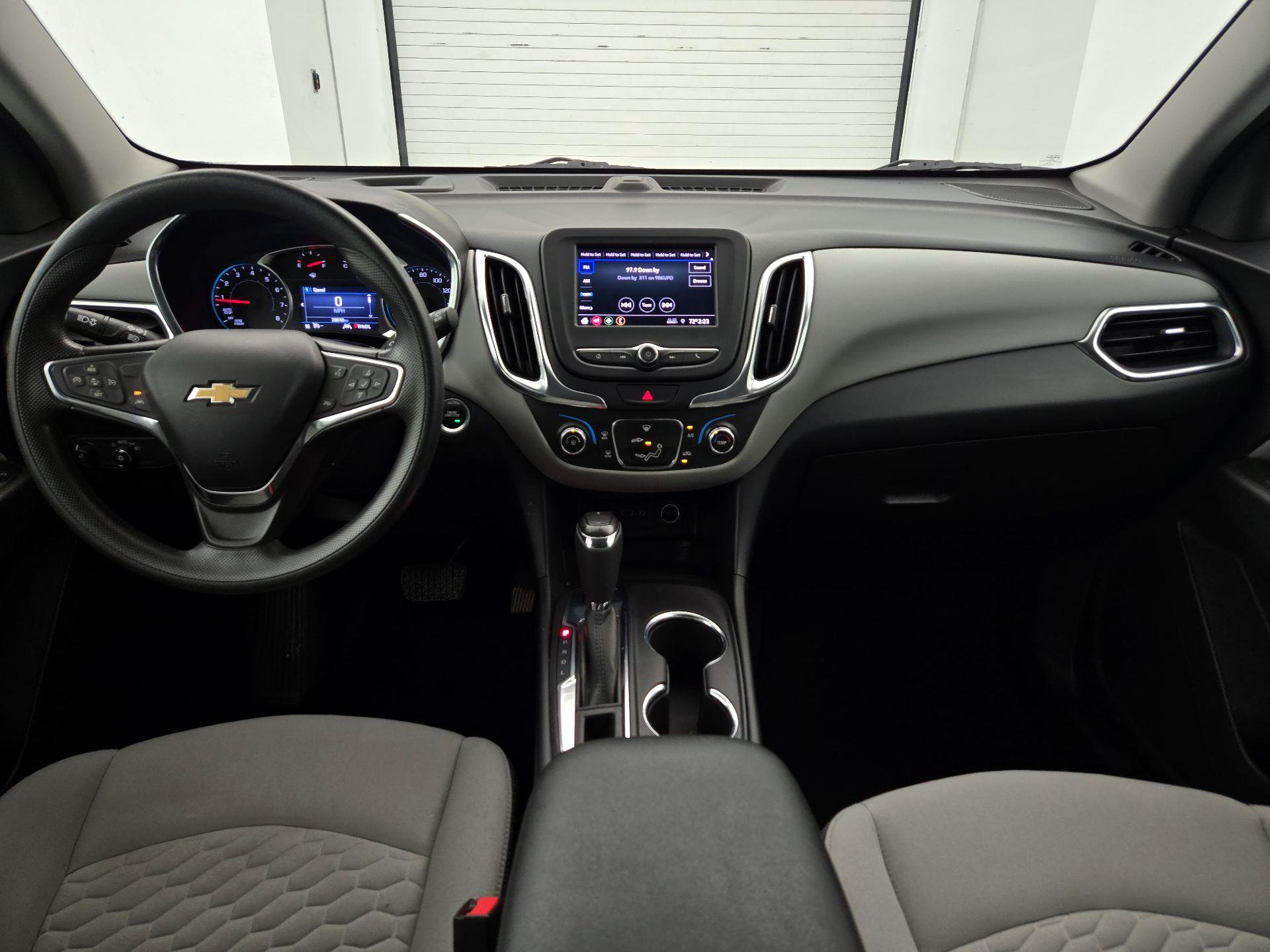 Thumbnail: 2021 Chevrolet Equinox - 9