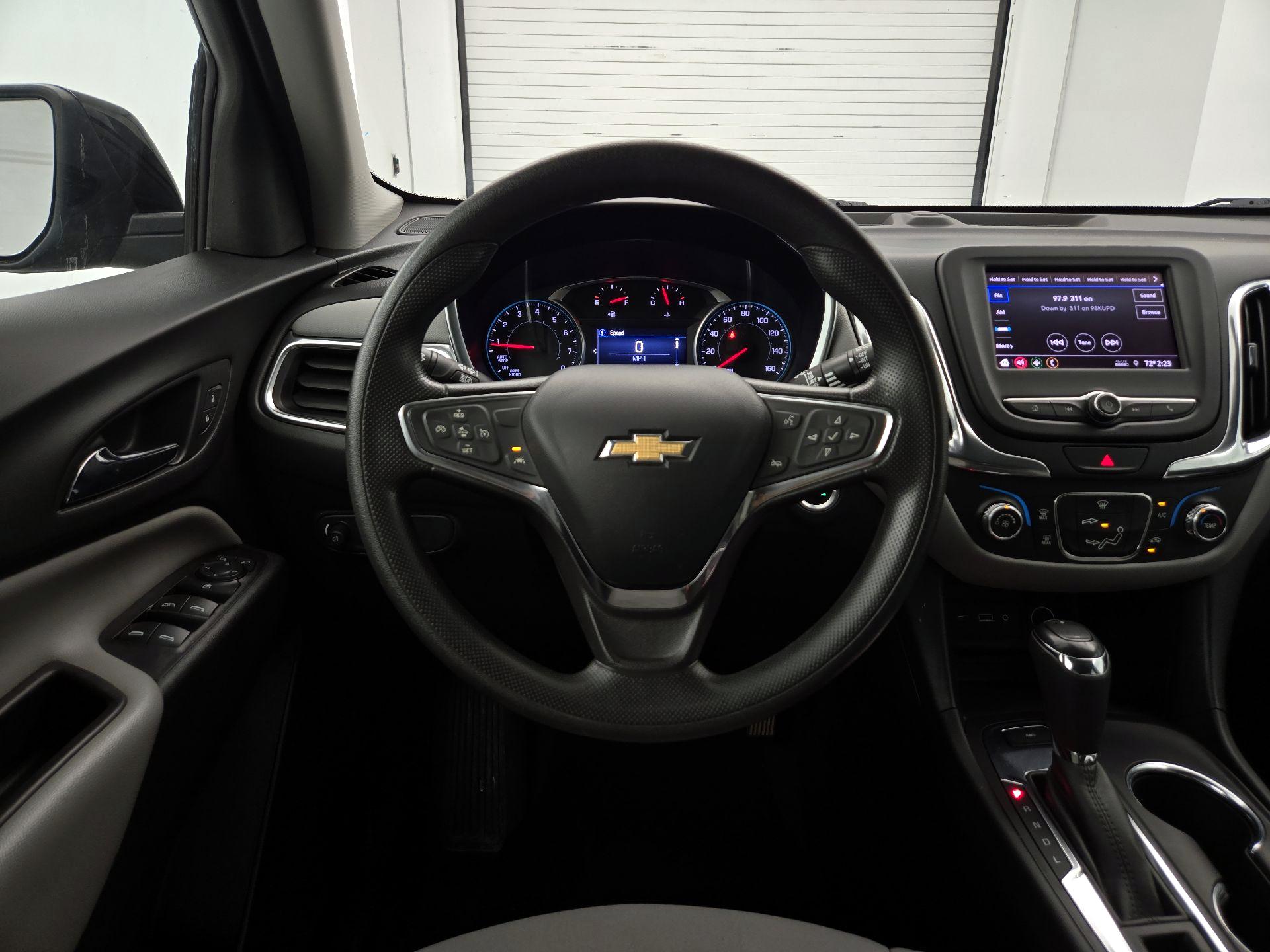 Thumbnail: 2021 Chevrolet Equinox - 10