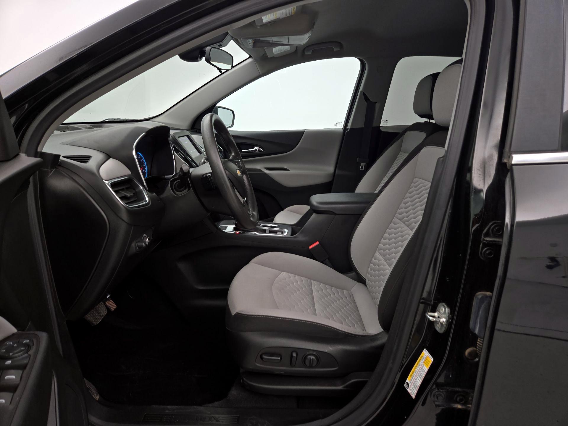 Thumbnail: 2021 Chevrolet Equinox - 11