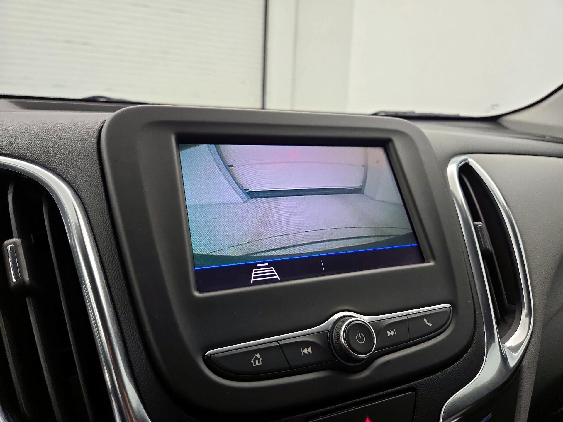 Thumbnail: 2021 Chevrolet Equinox - 14