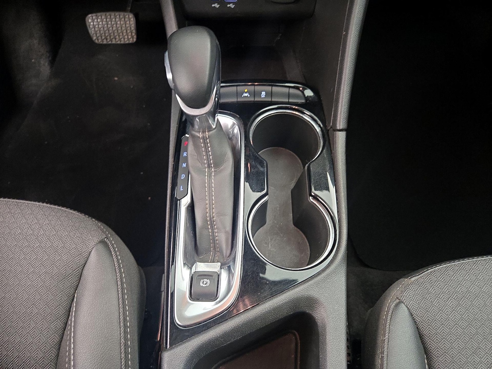 2025 Buick Encore GX Preferred - Photo 18
