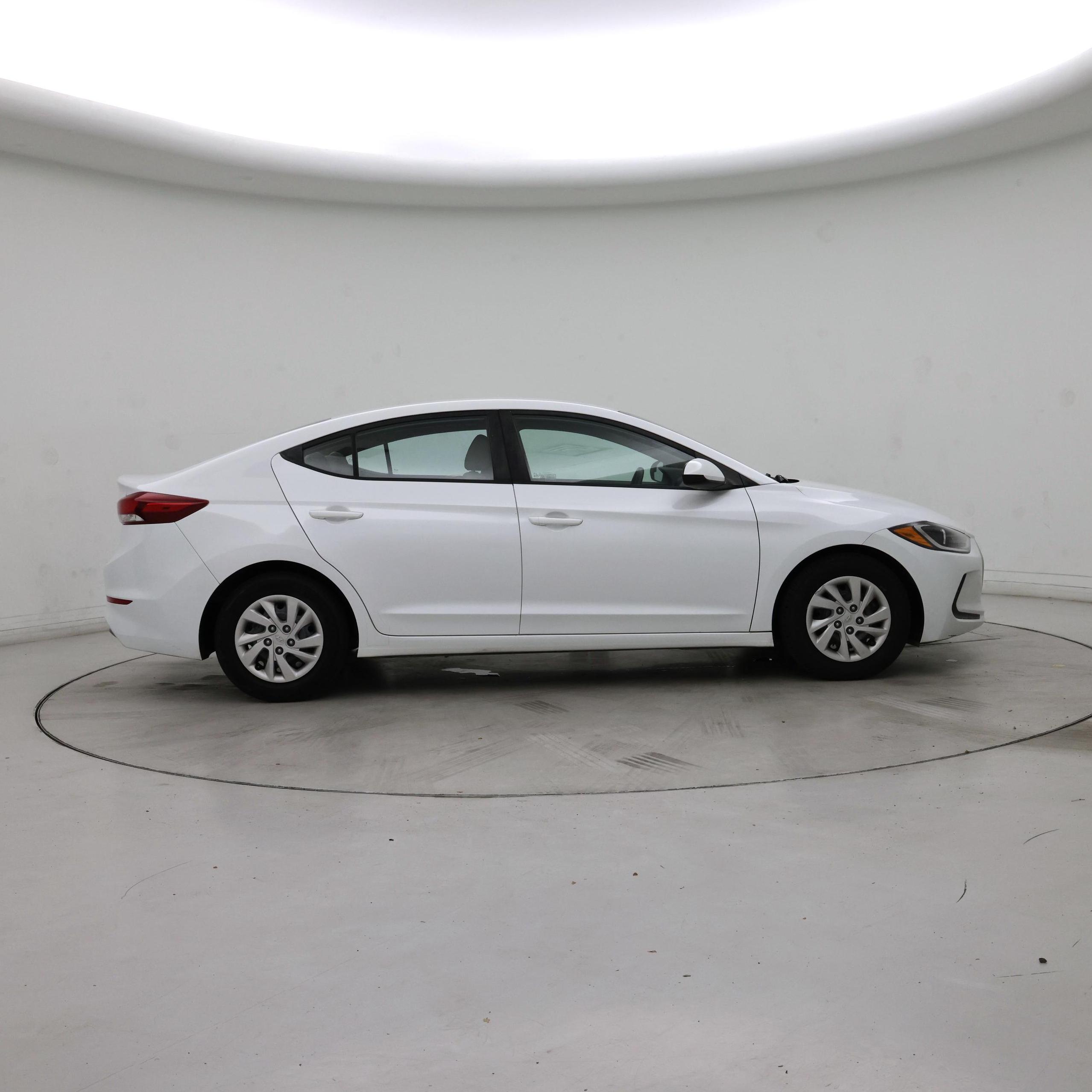 Thumbnail: 2018 Hyundai Elantra - 7