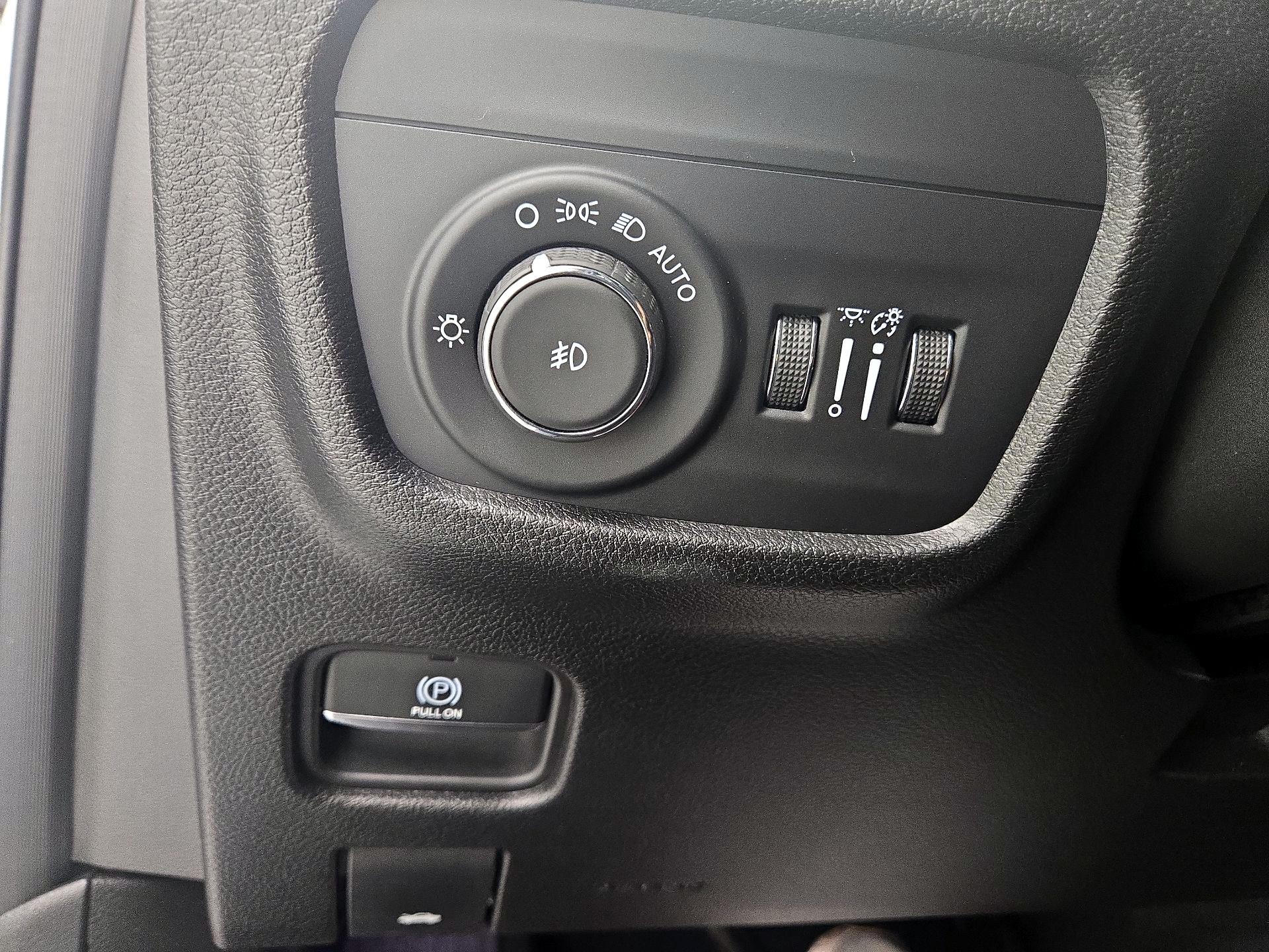 Thumbnail: 2023 Jeep Grand Cherokee - 13