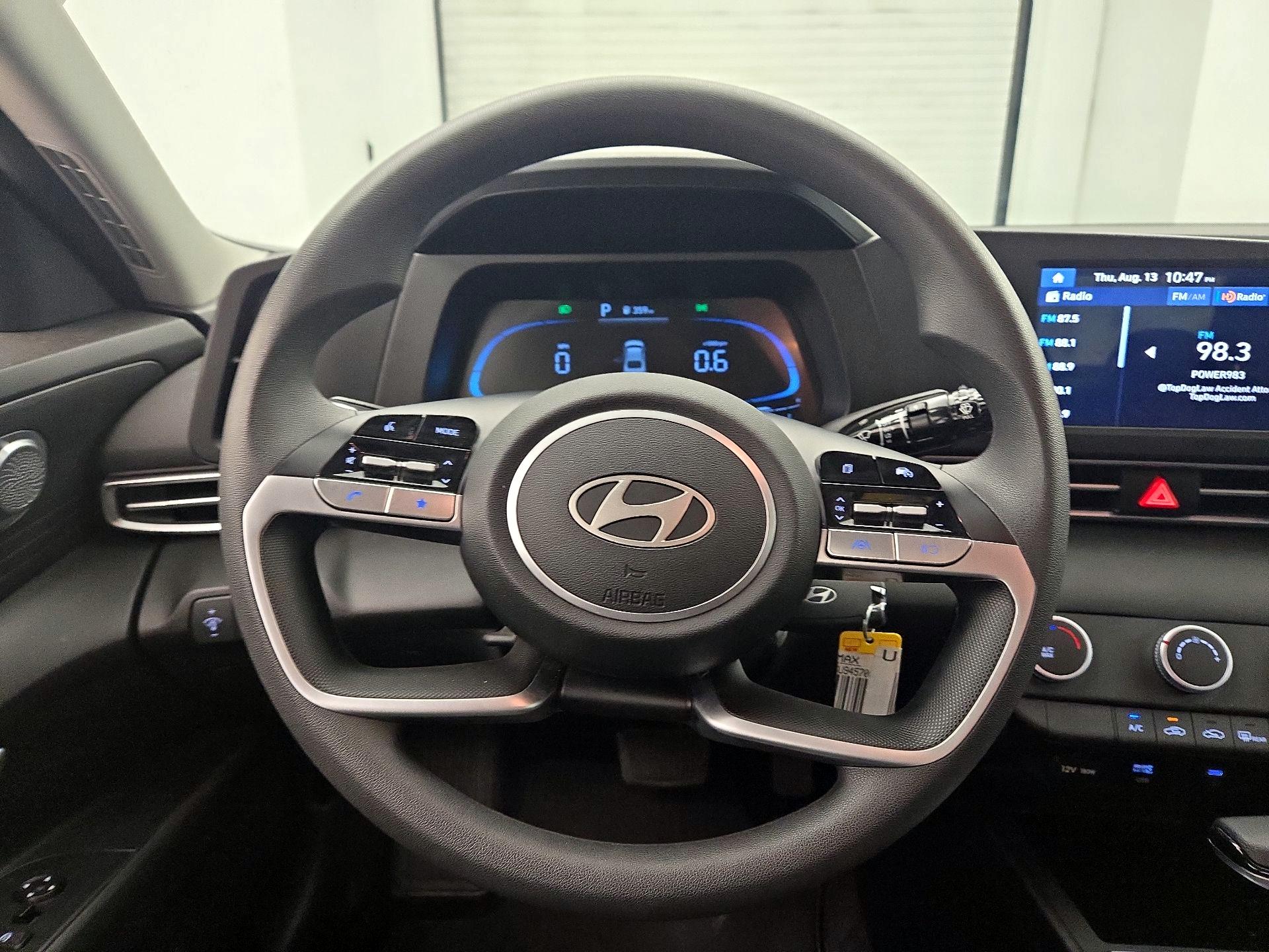Thumbnail: 2025 Hyundai Elantra - 10