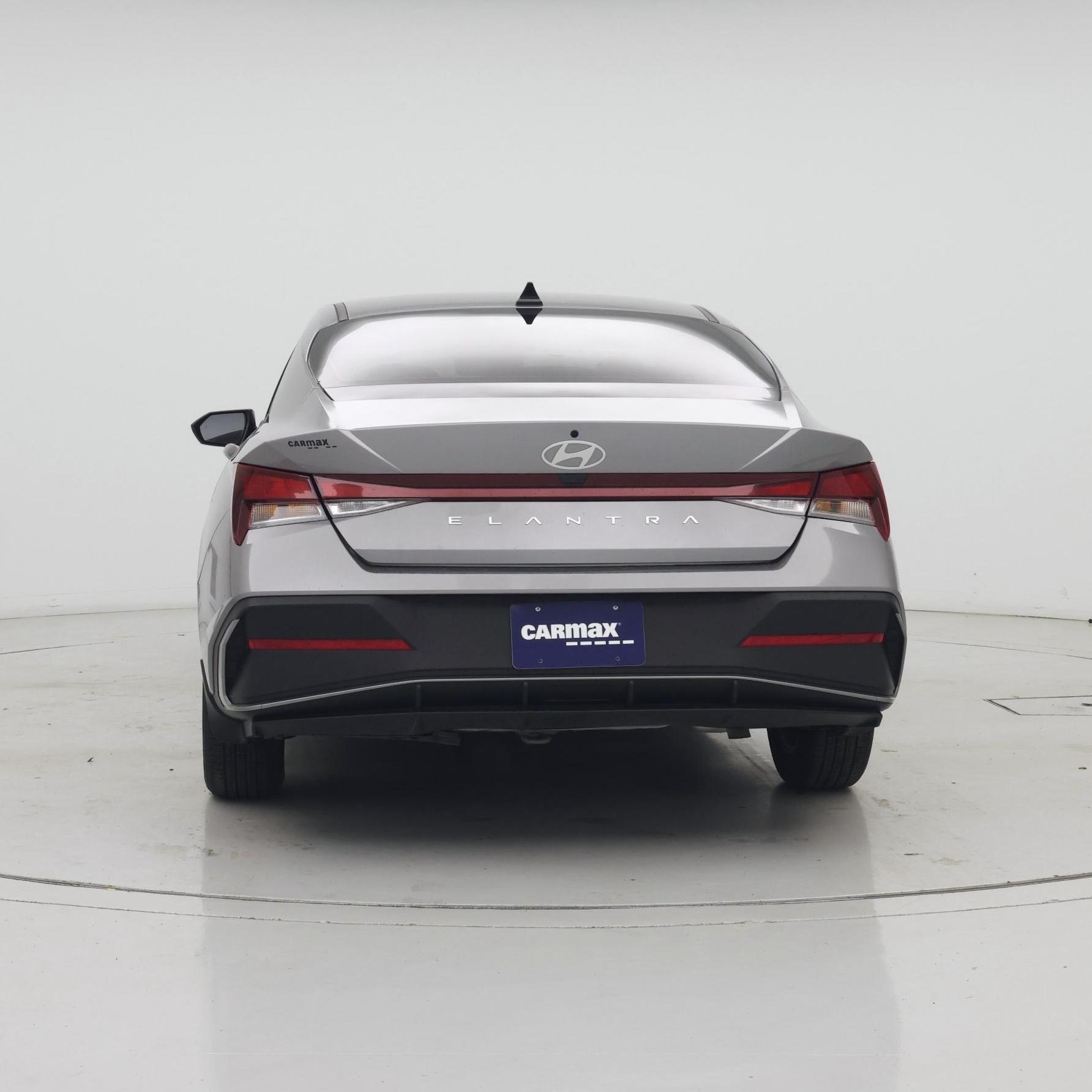 Thumbnail: 2025 Hyundai Elantra - 6