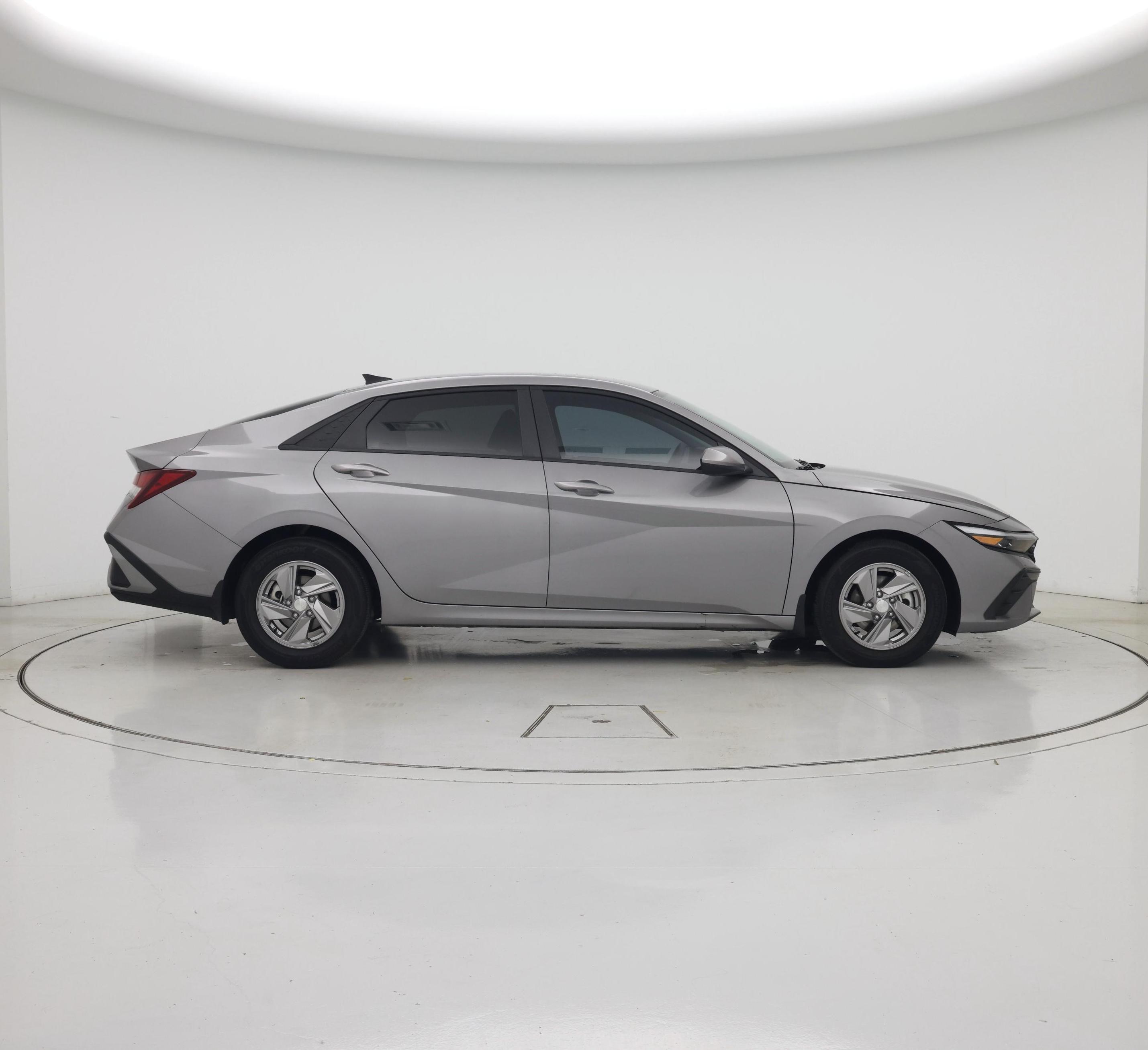 Thumbnail: 2025 Hyundai Elantra - 7