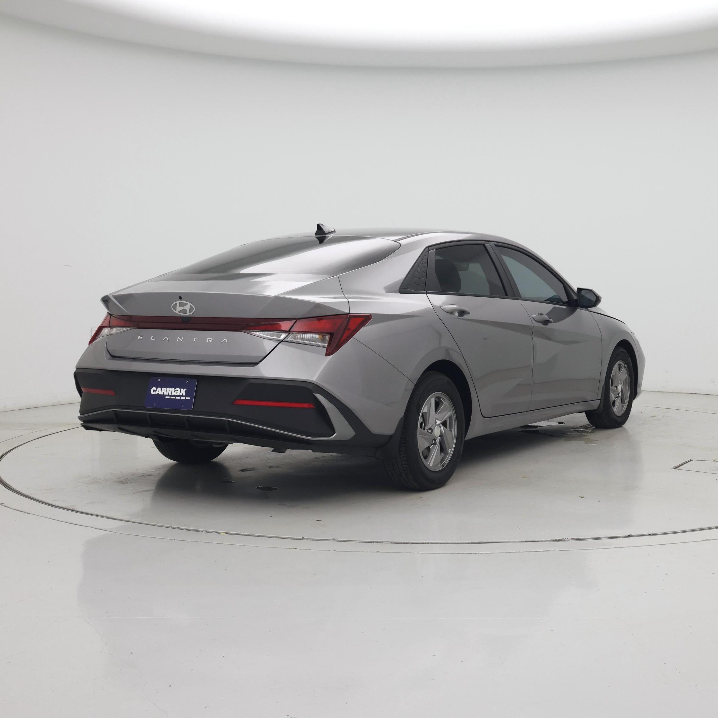 Thumbnail: 2025 Hyundai Elantra - 8
