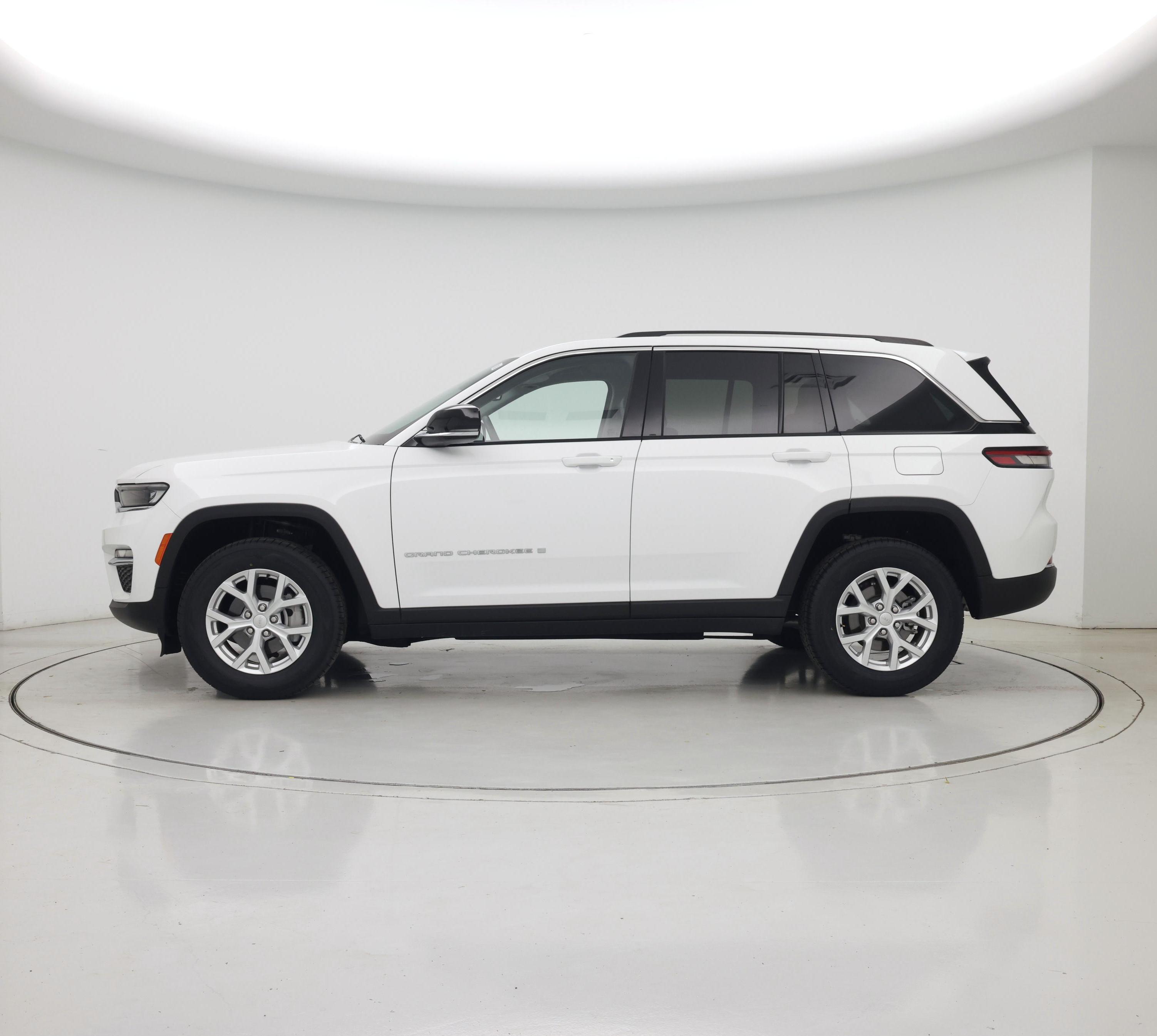 Thumbnail: 2023 Jeep Grand Cherokee - 3