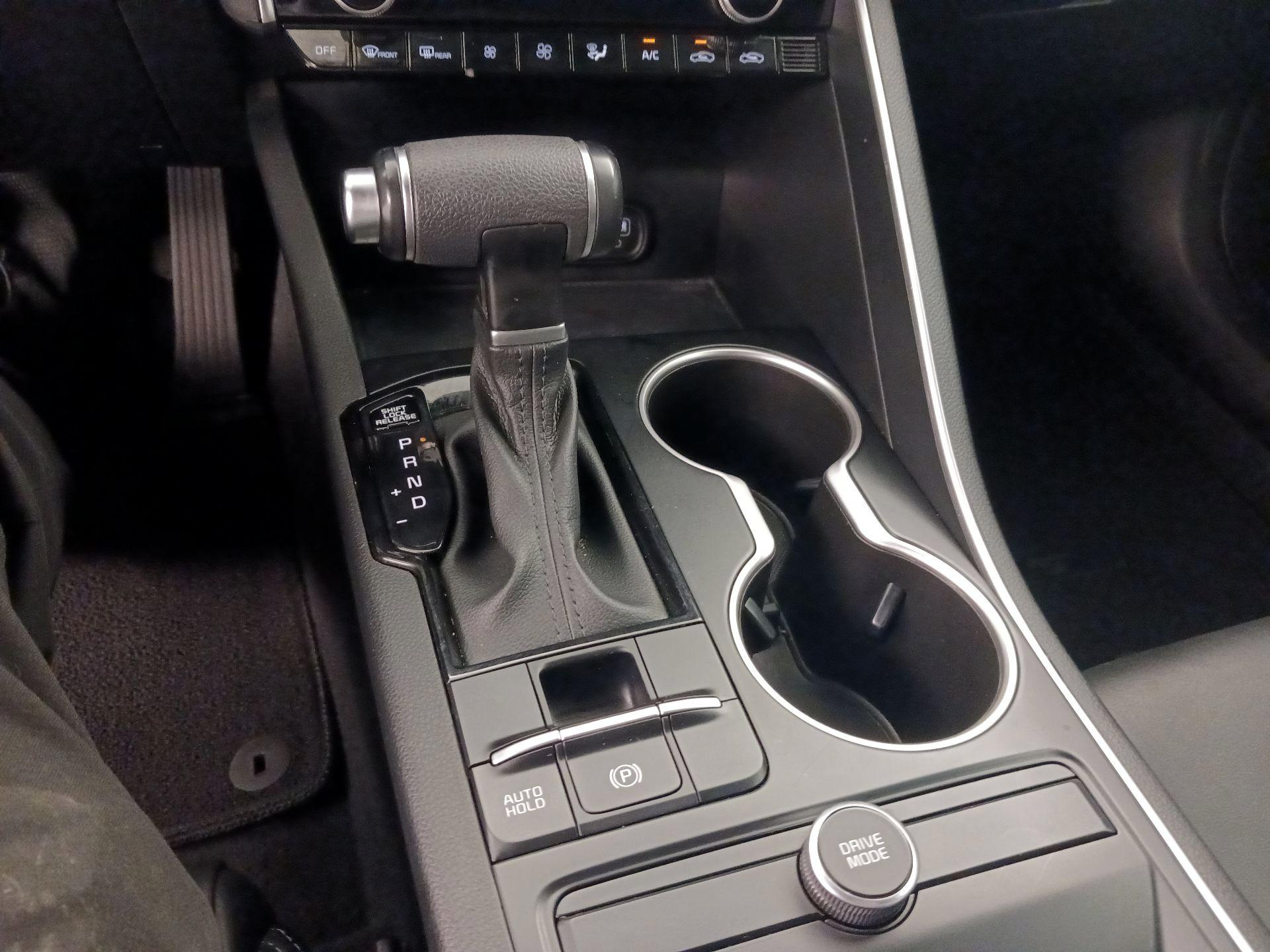 Thumbnail: 2023 Kia K5 - 18