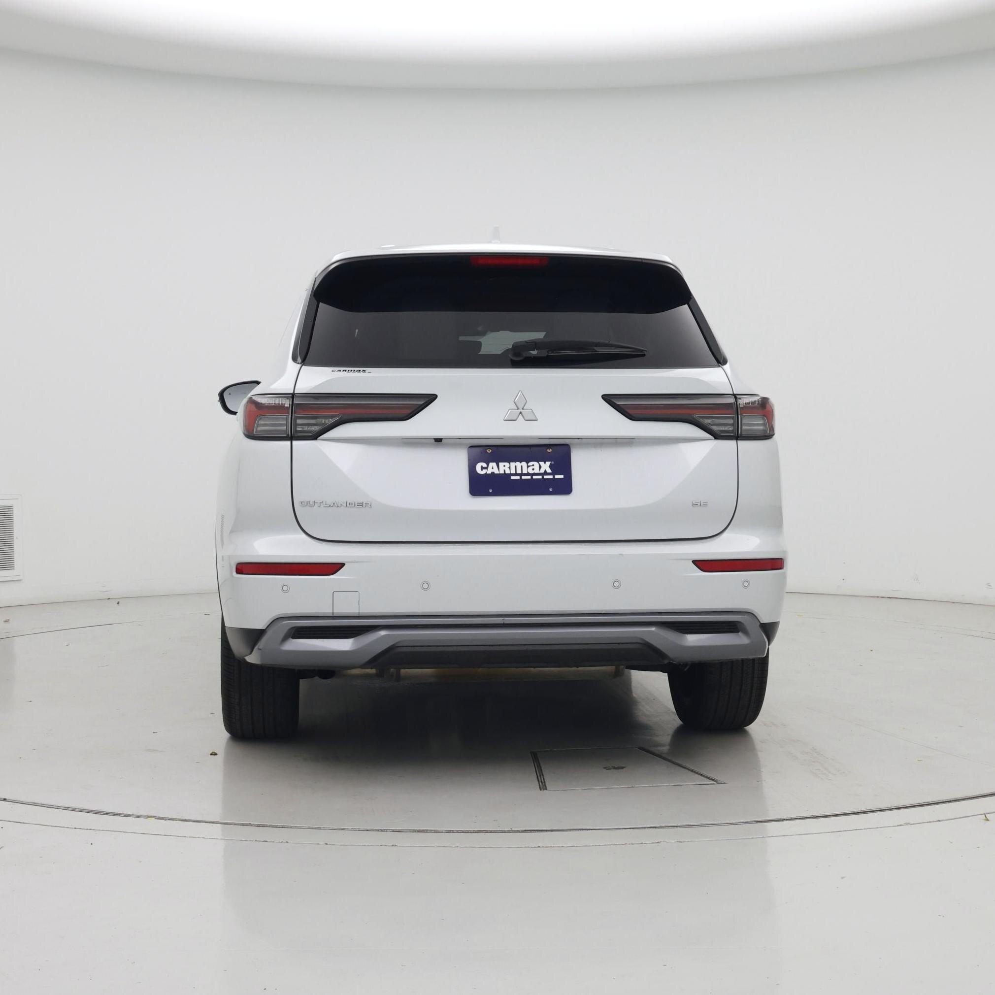 Thumbnail: 2025 Mitsubishi Outlander - 6