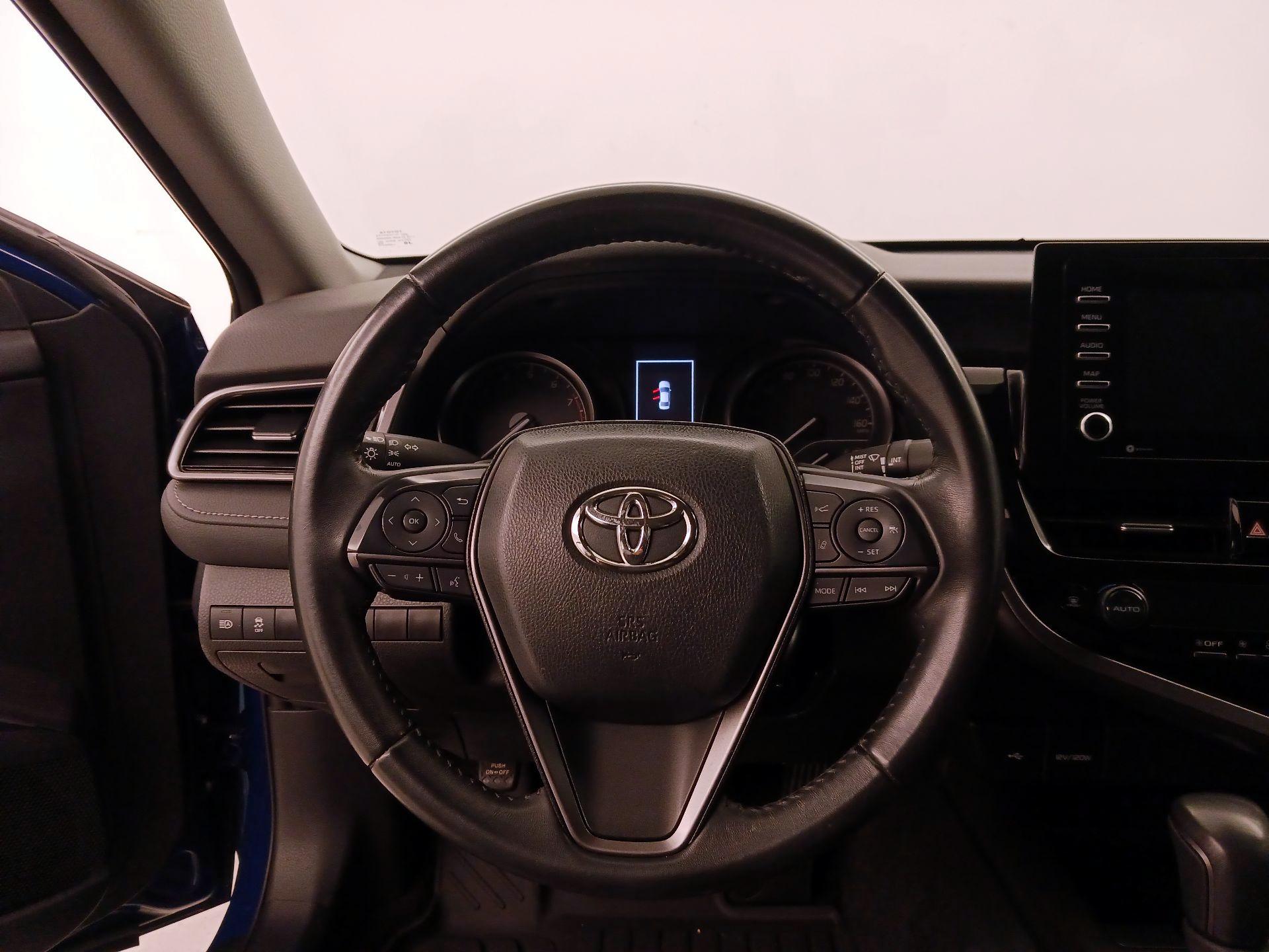 Thumbnail: 2024 Toyota Camry - 10