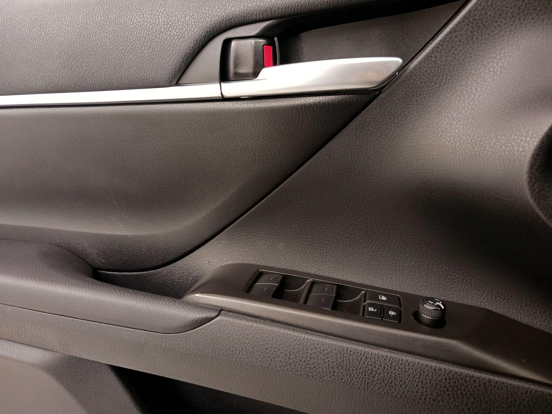 Thumbnail: 2024 Toyota Camry - 12