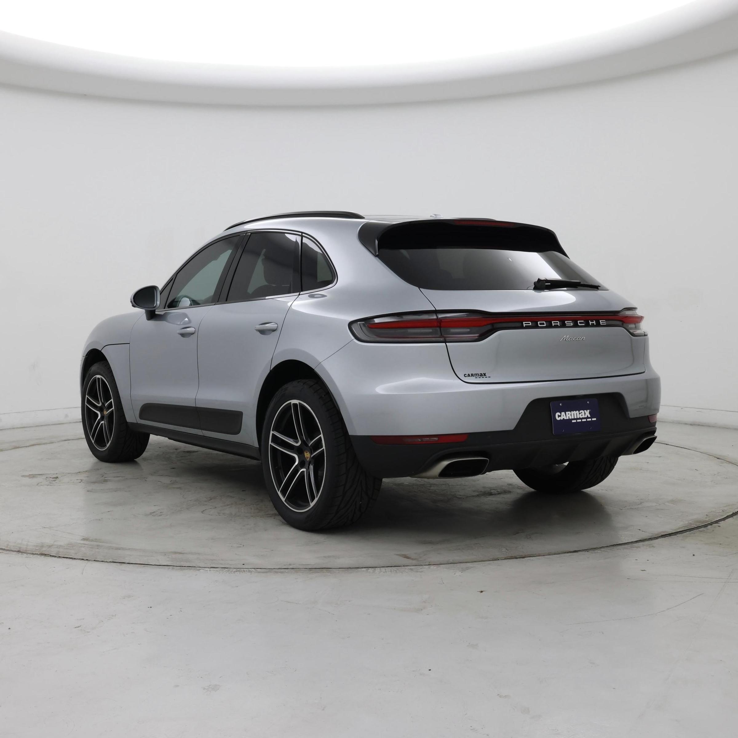 Thumbnail: 2021 Porsche Macan - 2