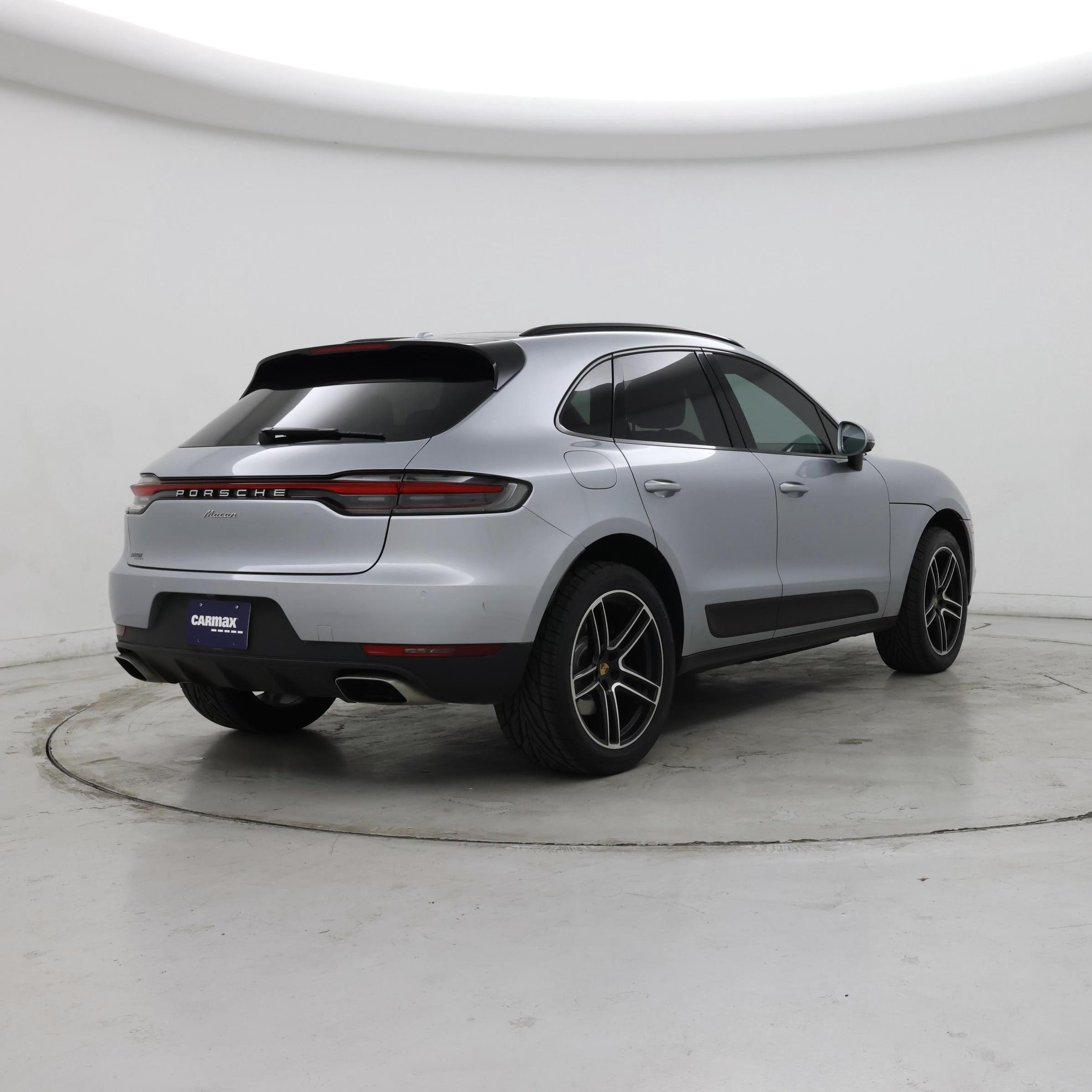 Thumbnail: 2021 Porsche Macan - 8