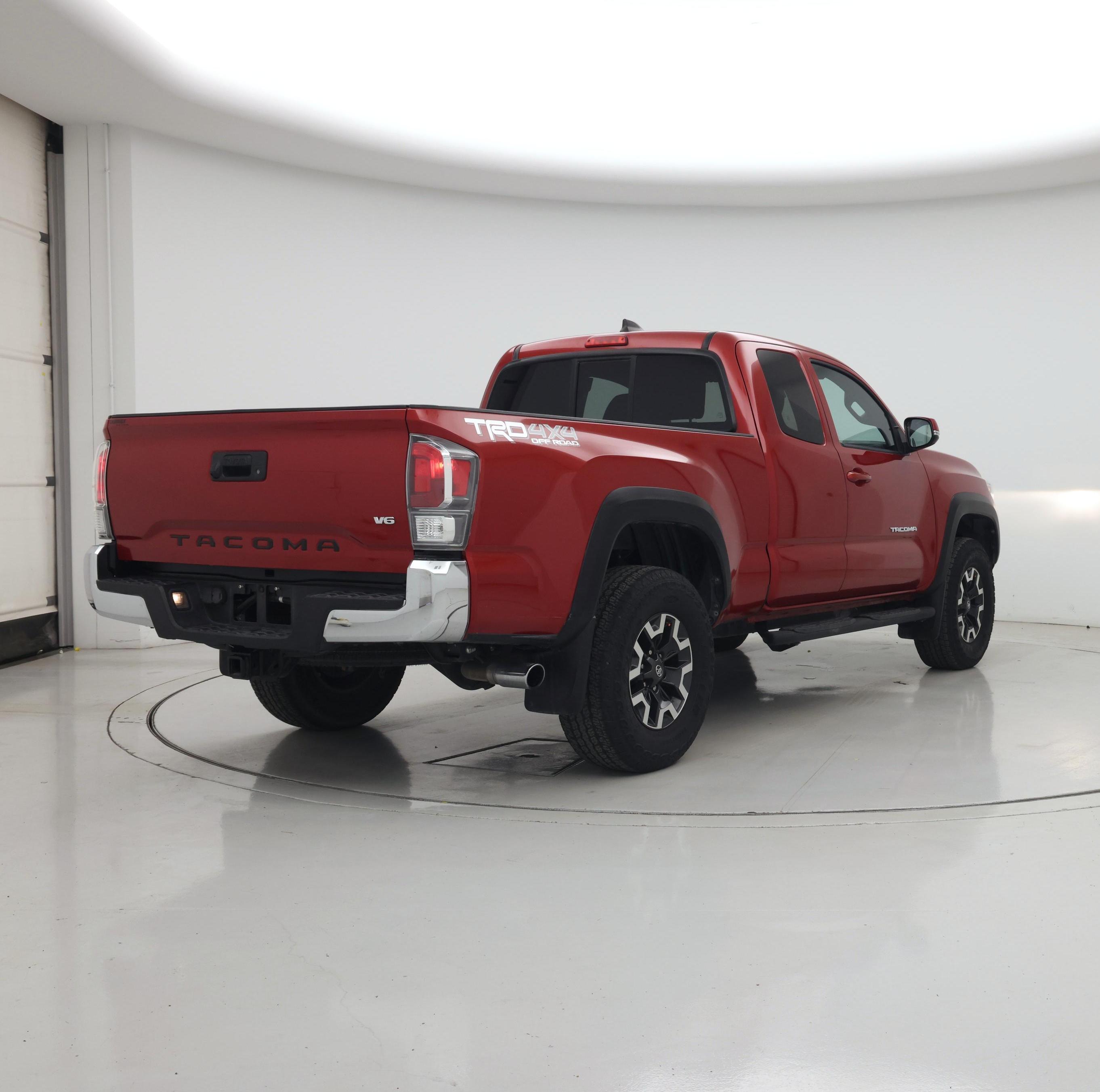 Thumbnail: 2022 Toyota Tacoma - 8