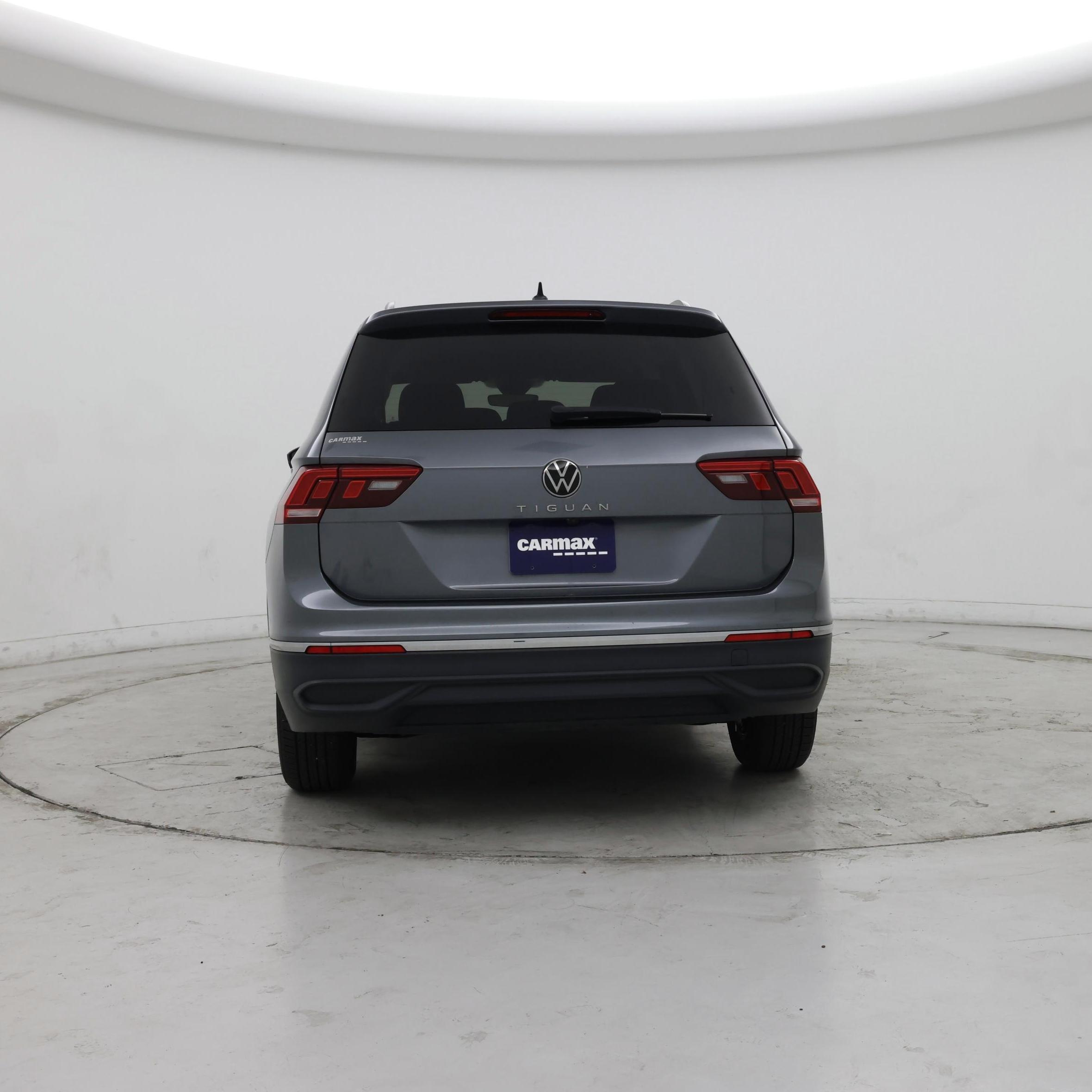 Thumbnail: 2023 Volkswagen Tiguan - 6