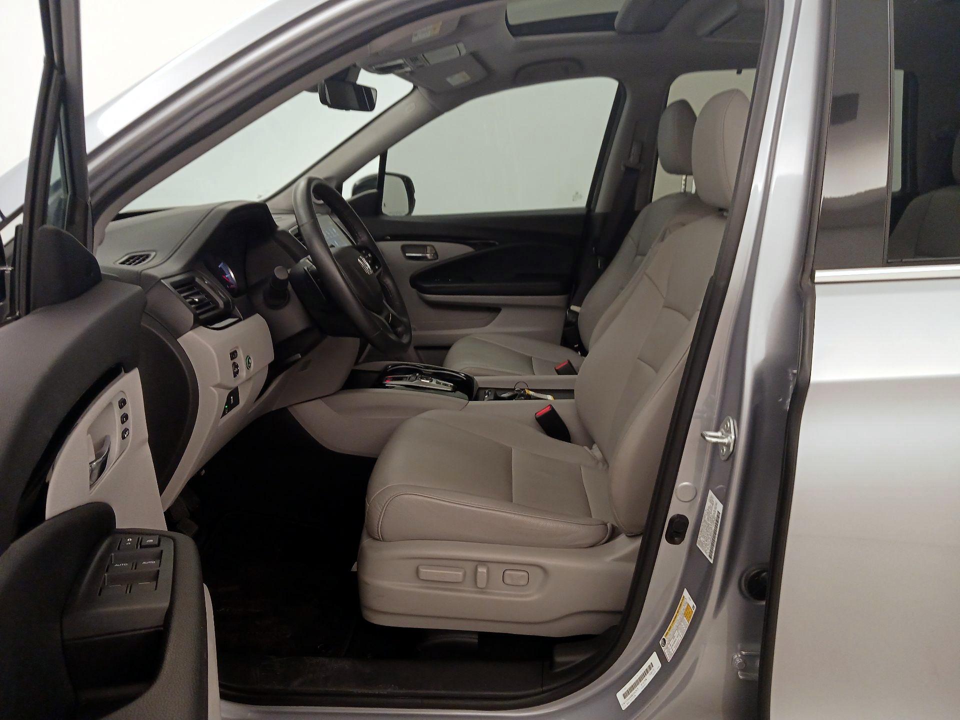 Thumbnail: 2022 Honda Pilot - 11