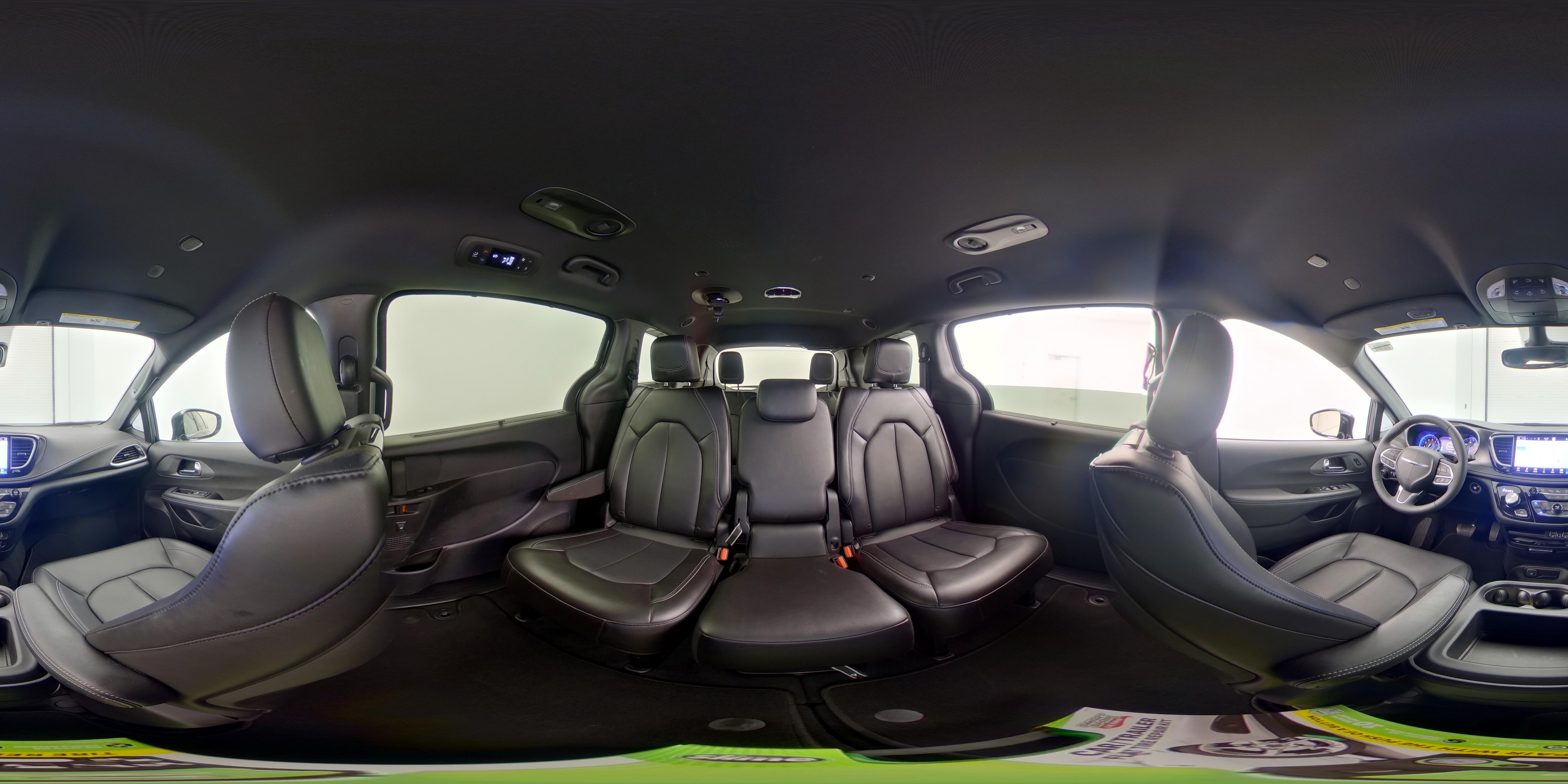 2025 Chrysler Pacifica Select - Photo 26