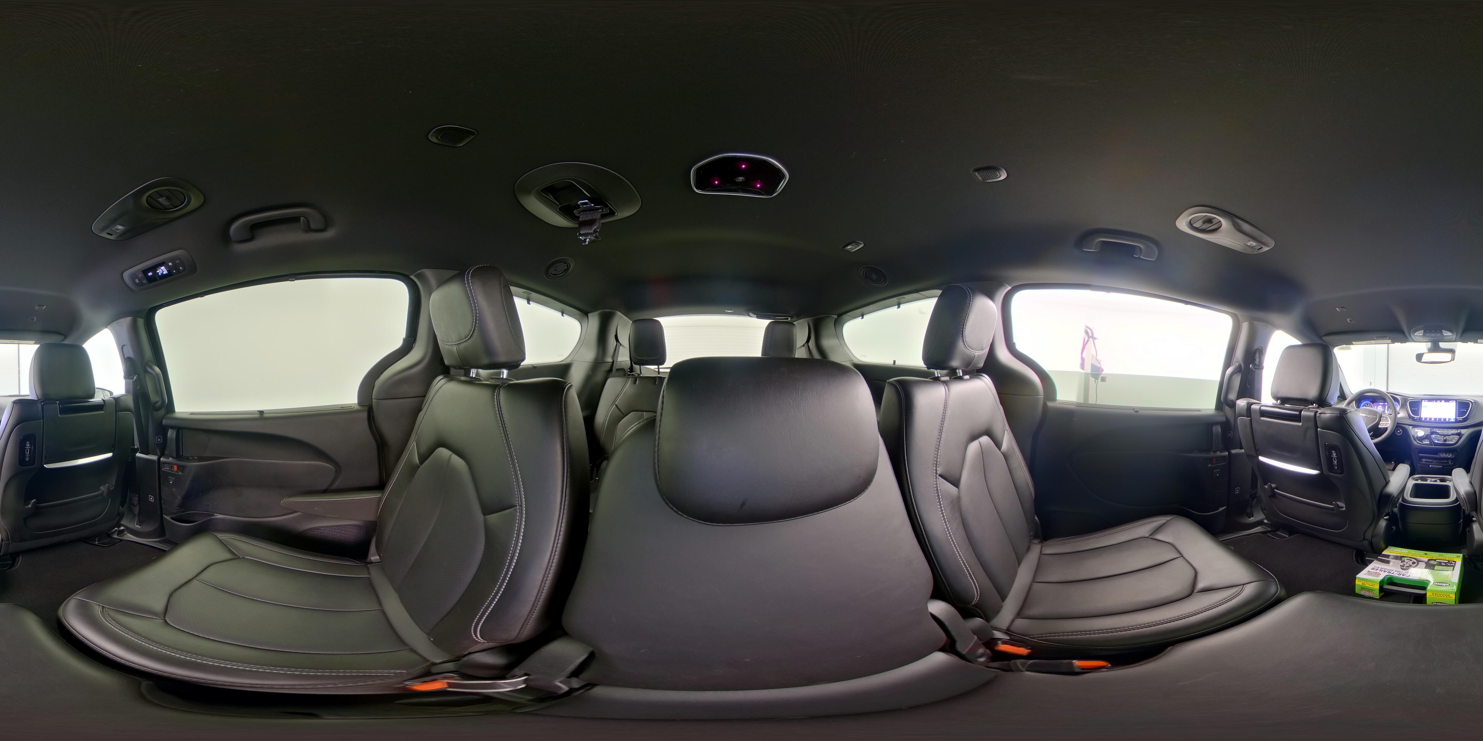 2025 Chrysler Pacifica Select - Photo 27