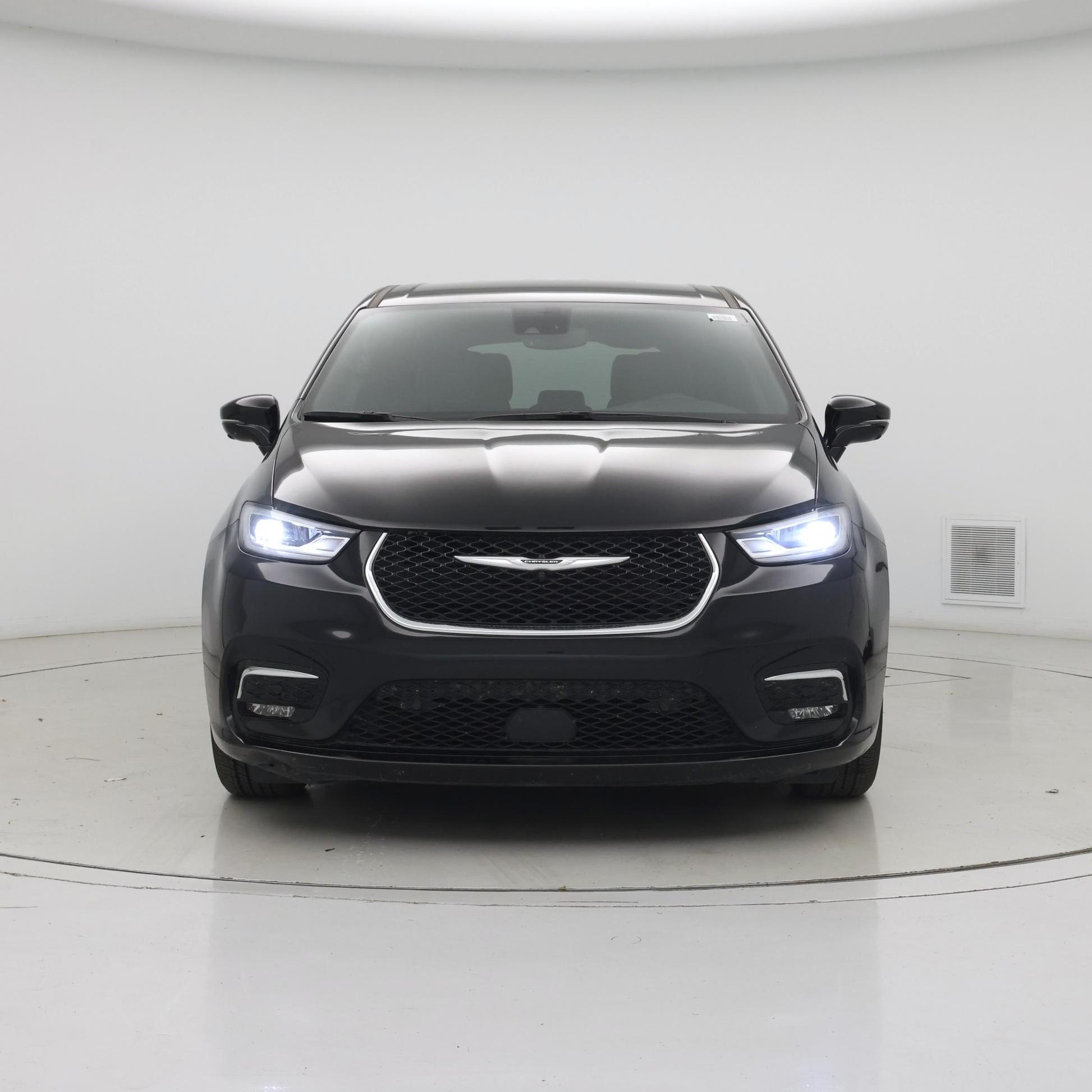 Thumbnail: 2025 Chrysler Pacifica - 5