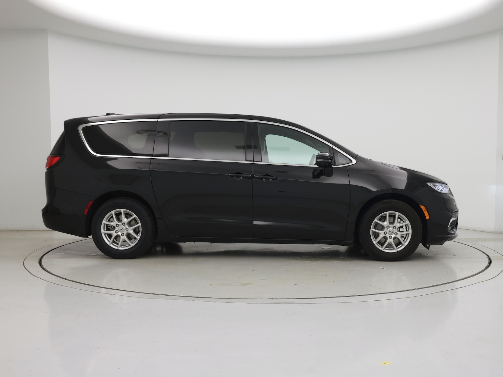 2025 Chrysler Pacifica Select - Photo 8