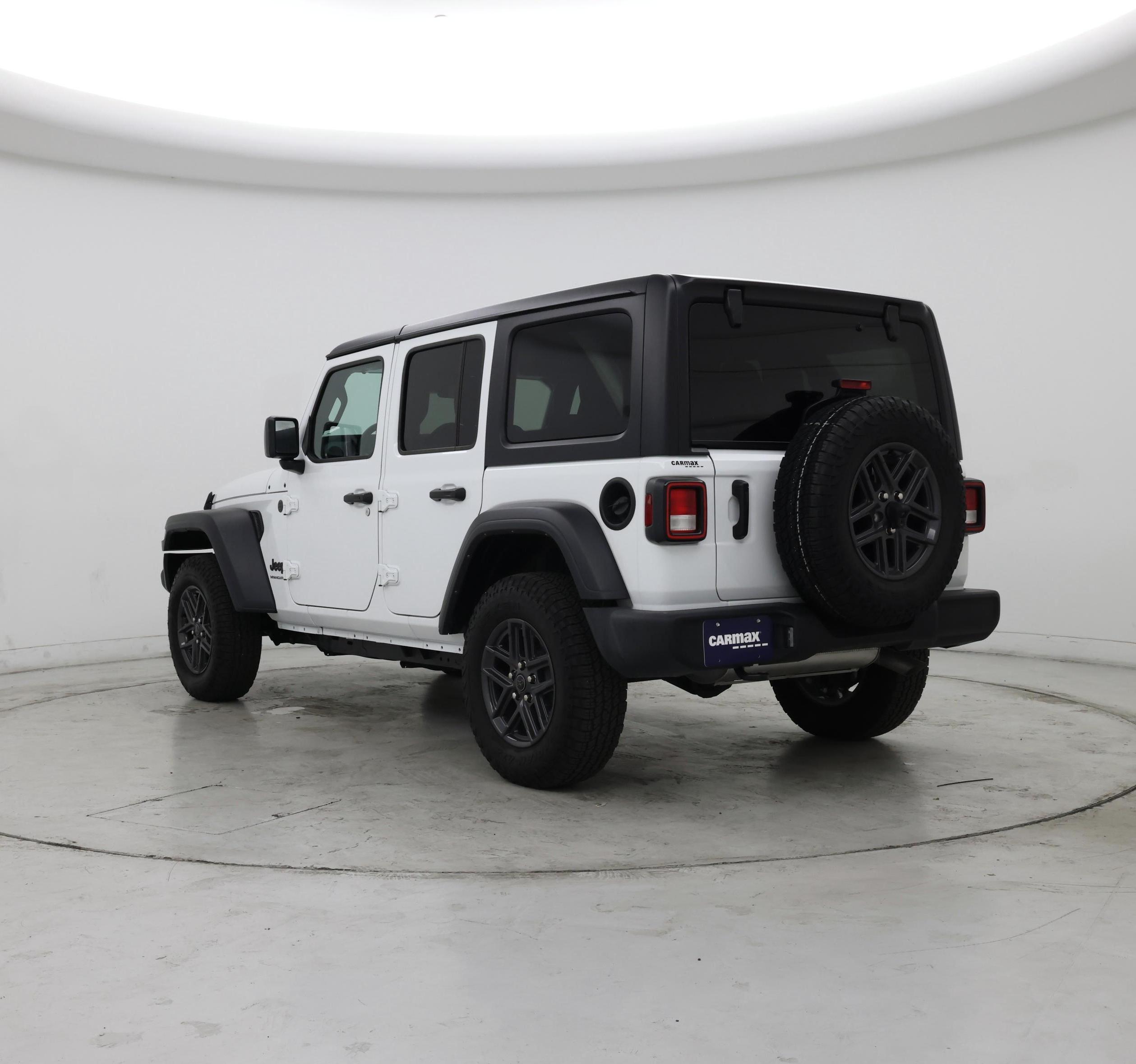 Thumbnail: 2024 Jeep Wrangler - 2