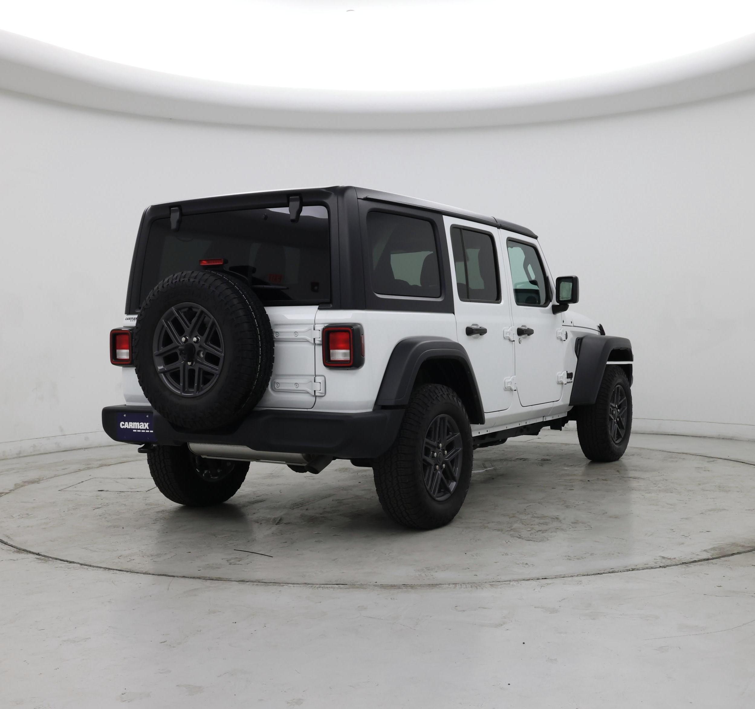 Thumbnail: 2024 Jeep Wrangler - 8