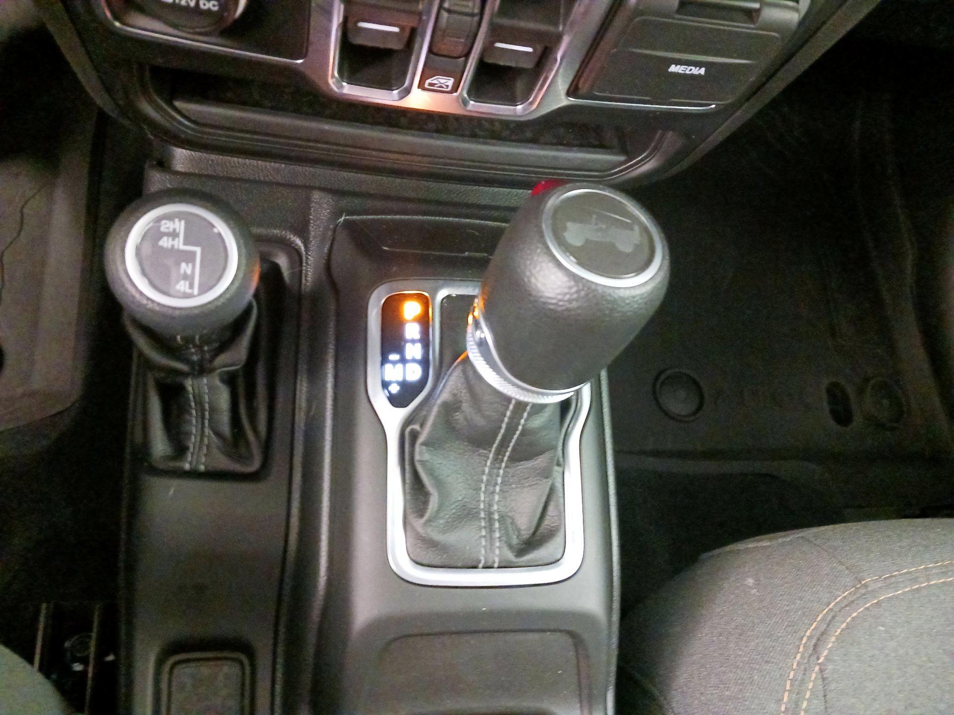 Thumbnail: 2024 Jeep Wrangler - 17