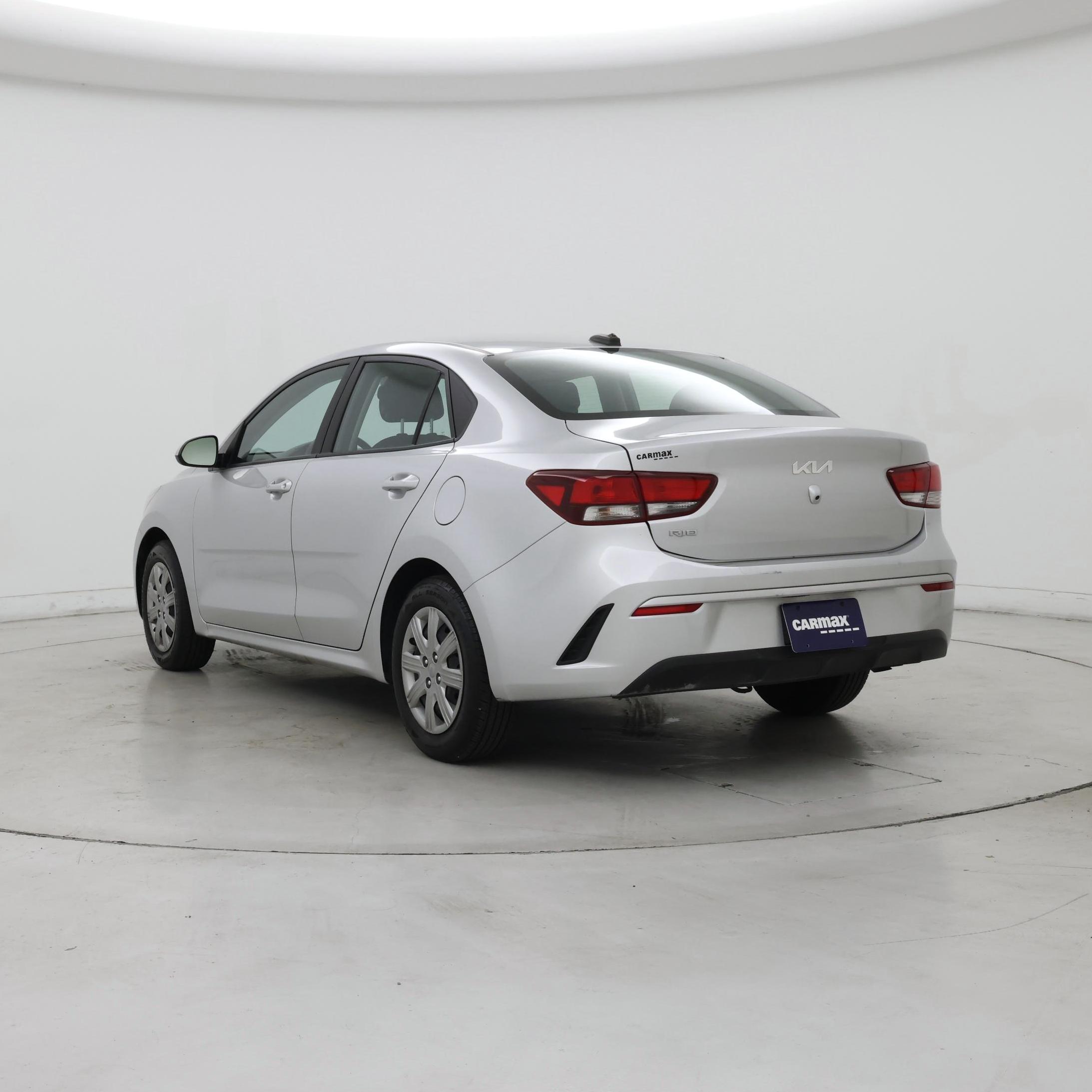 Thumbnail: 2022 Kia Rio - 2