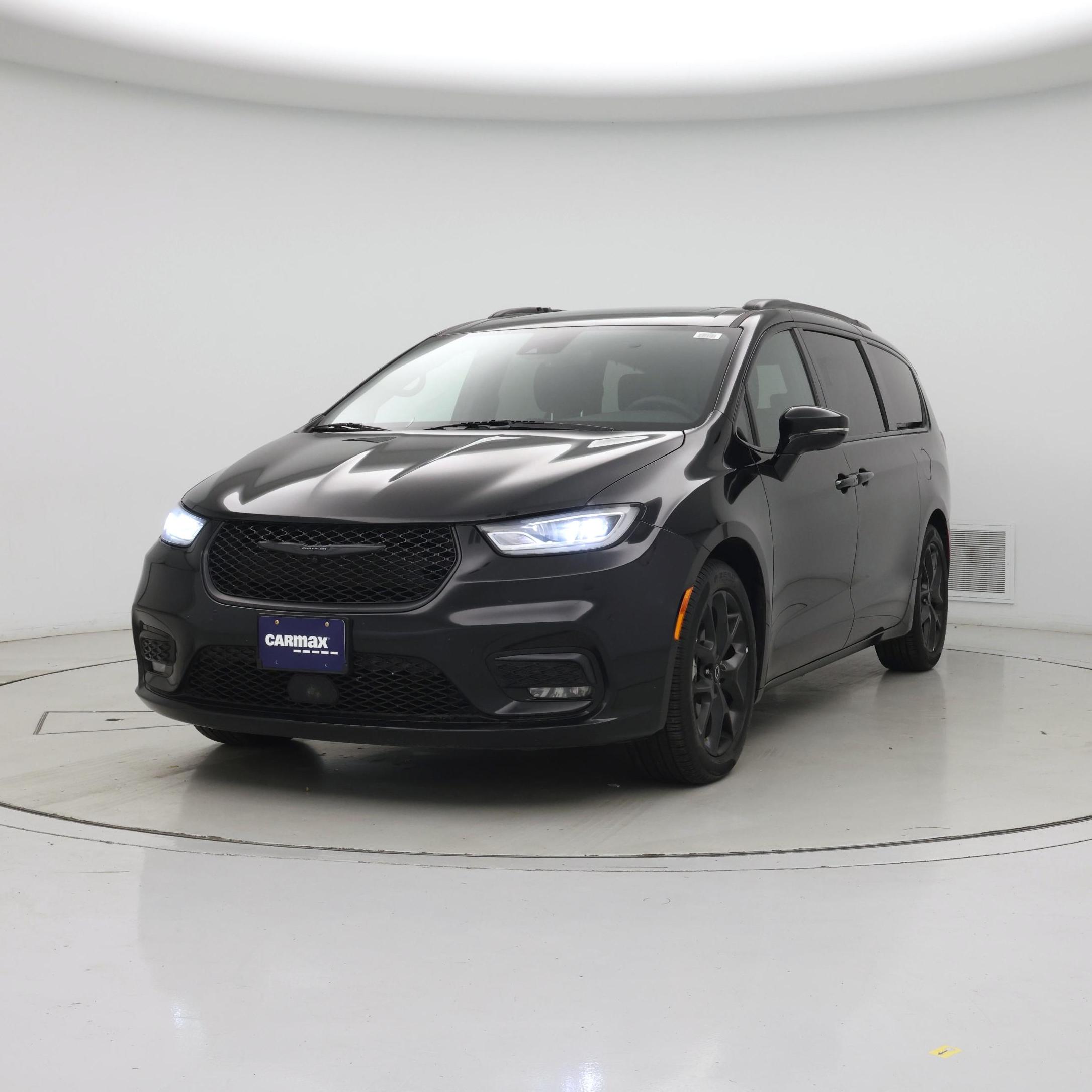 Thumbnail: 2025 Chrysler Pacifica - 4
