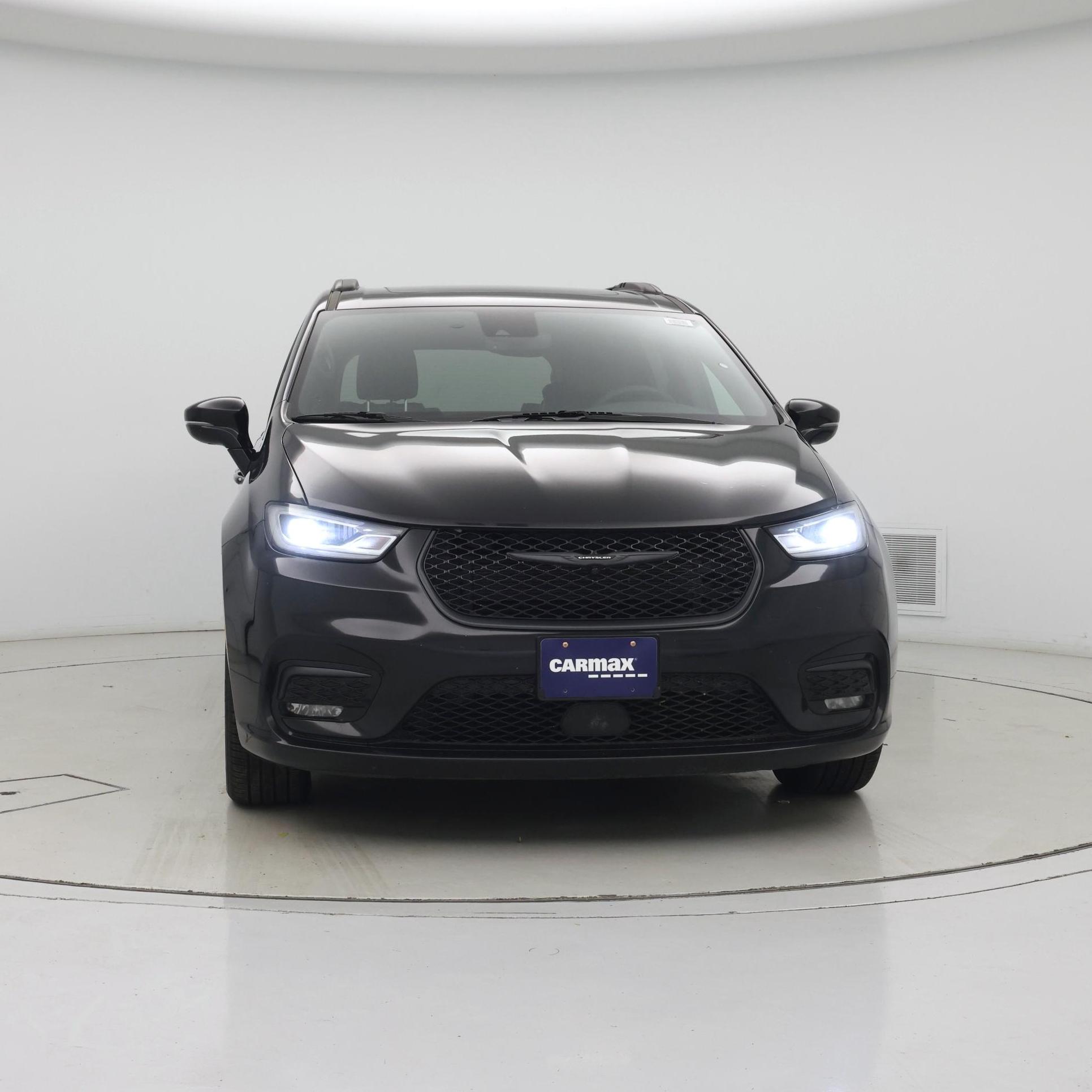 Thumbnail: 2025 Chrysler Pacifica - 5