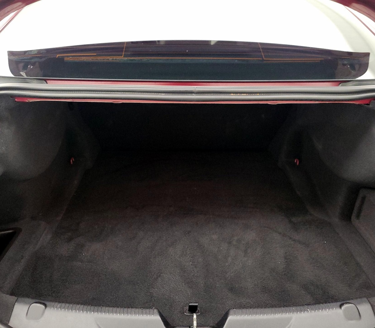 Trunk/Cargo (Seats Up)