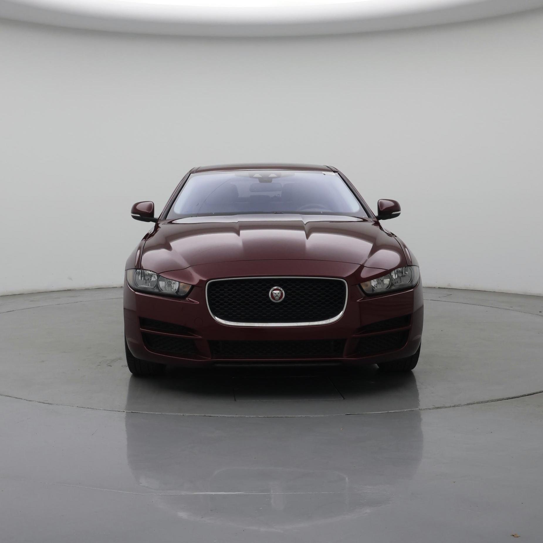 Thumbnail: 2017 Jaguar XE - 5