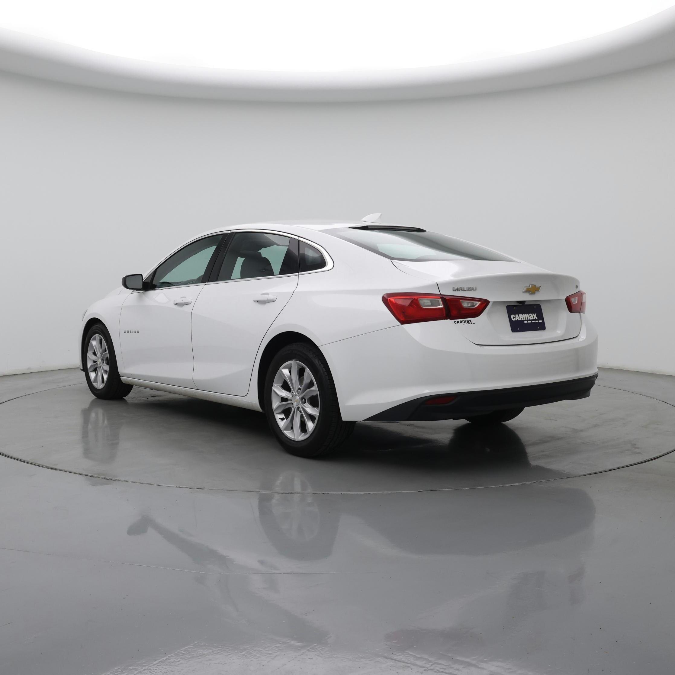 Thumbnail: 2023 Chevrolet Malibu - 2