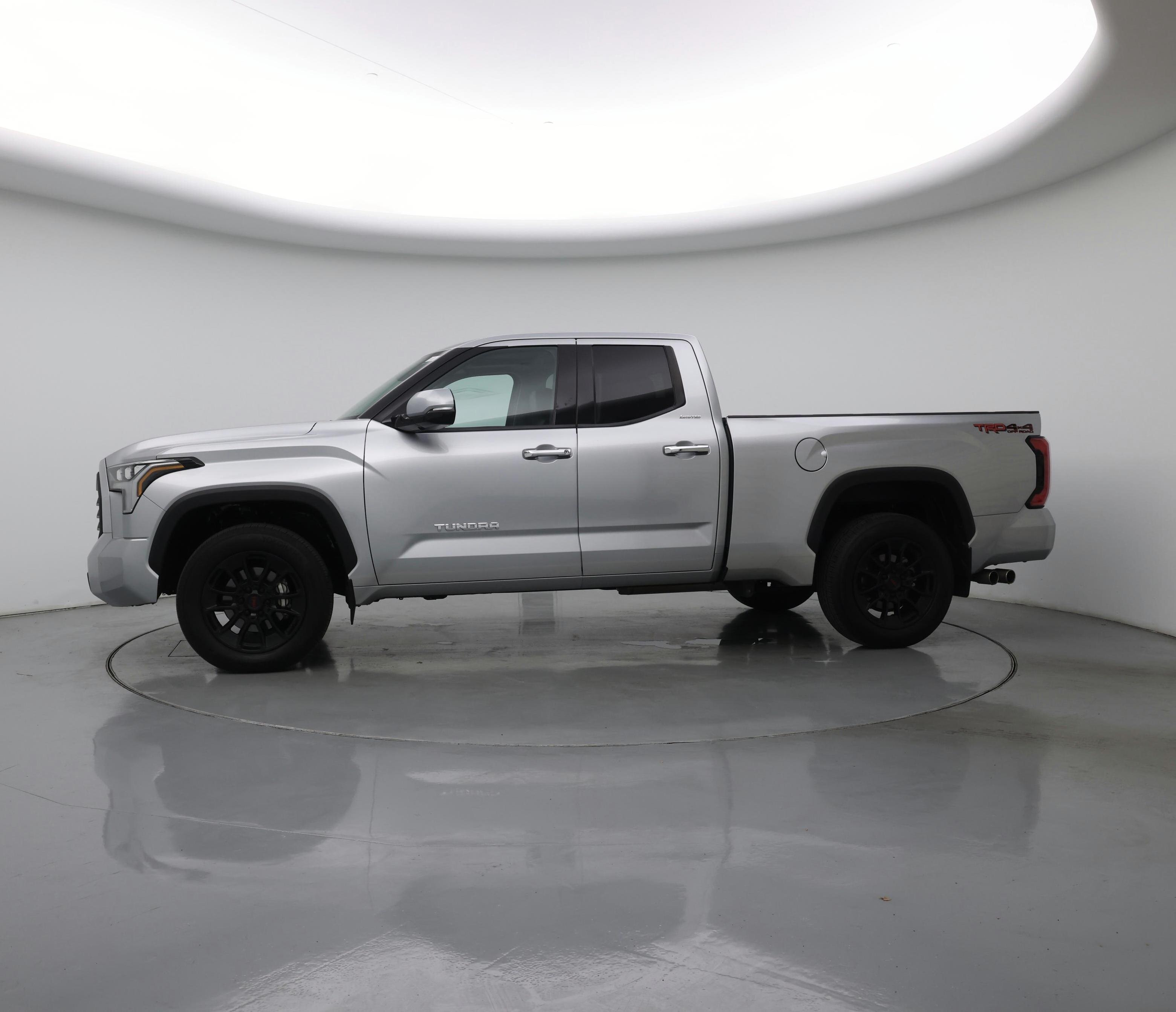 Thumbnail: 2023 Toyota Tundra - 3