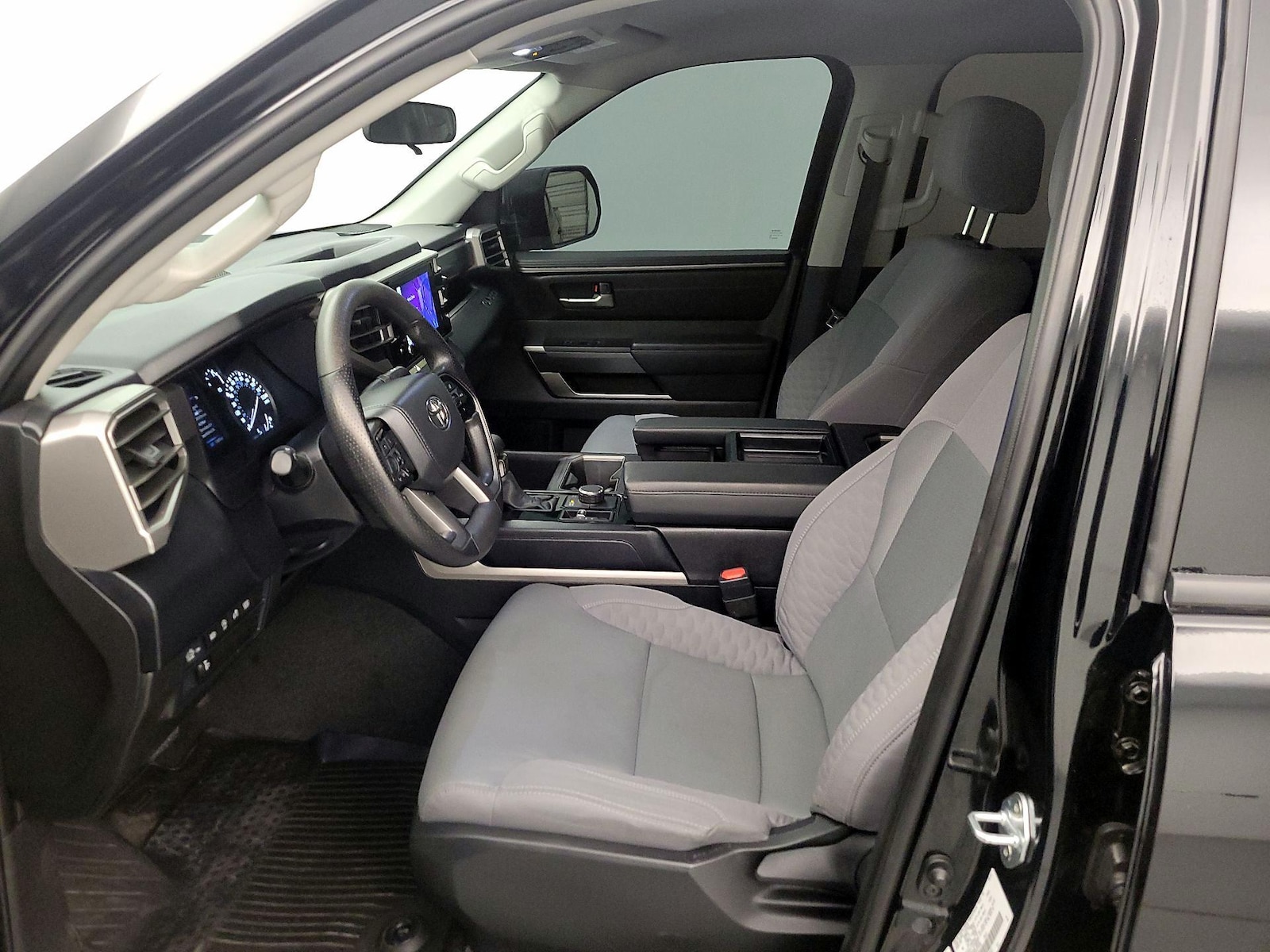 2024 Toyota Tundra SR5 - Photo 12