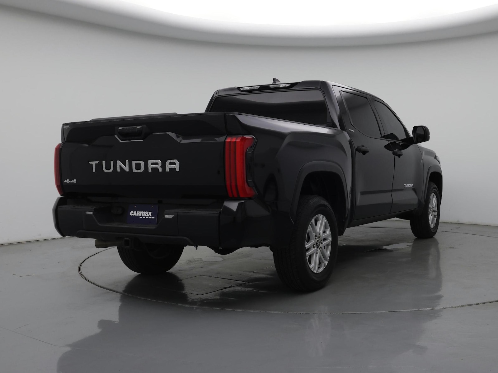 2024 Toyota Tundra SR5 - Photo 9