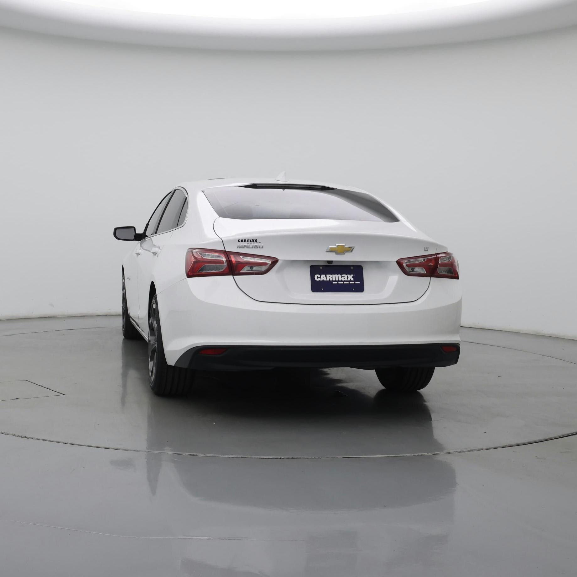 Thumbnail: 2022 Chevrolet Malibu - 6