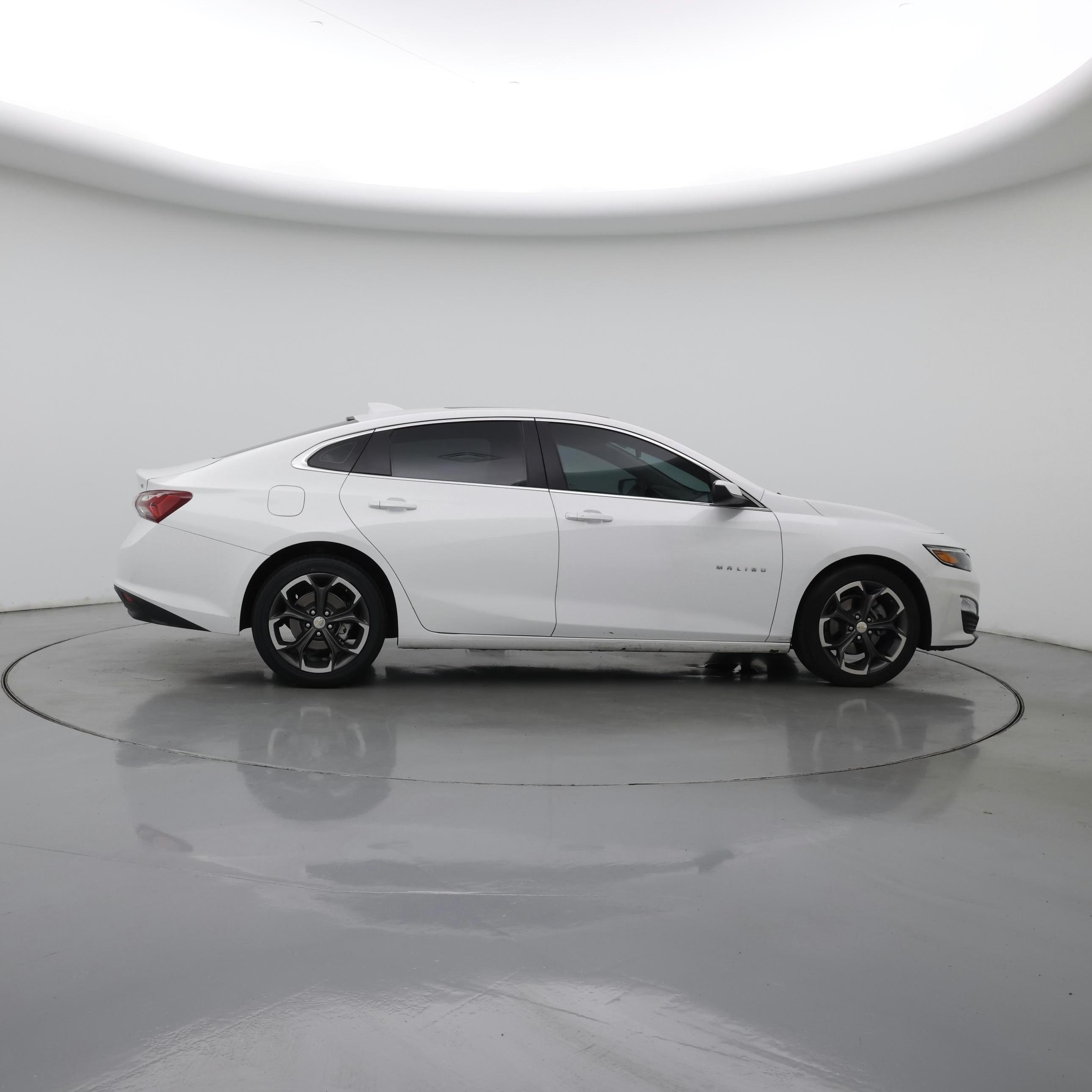 Thumbnail: 2022 Chevrolet Malibu - 7